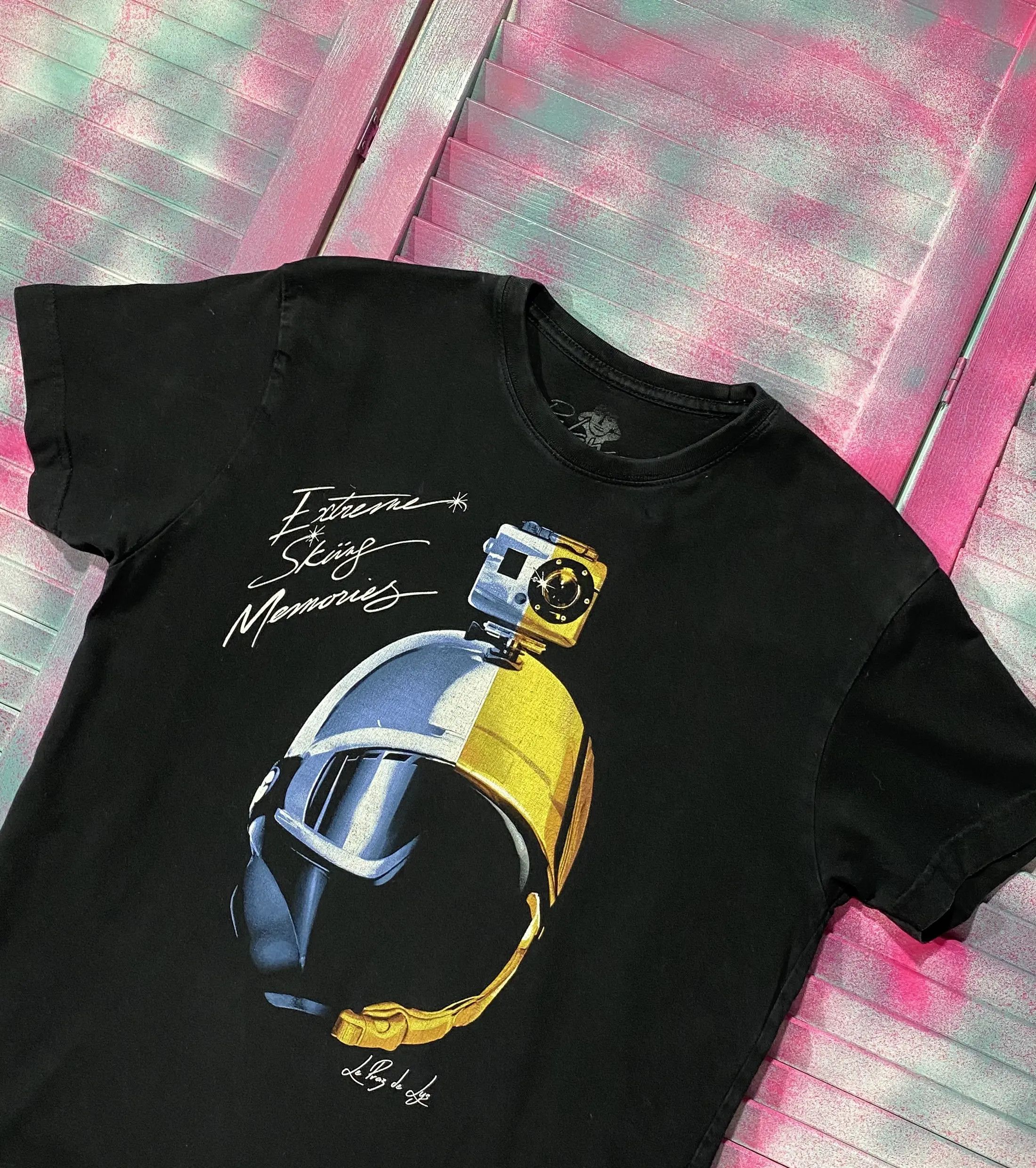 Band Tees Daft Punk “Extreme Skin Memories” Tee Random Access Memories Size US S / EU 44-46 / 1 - 2 Thumbnail