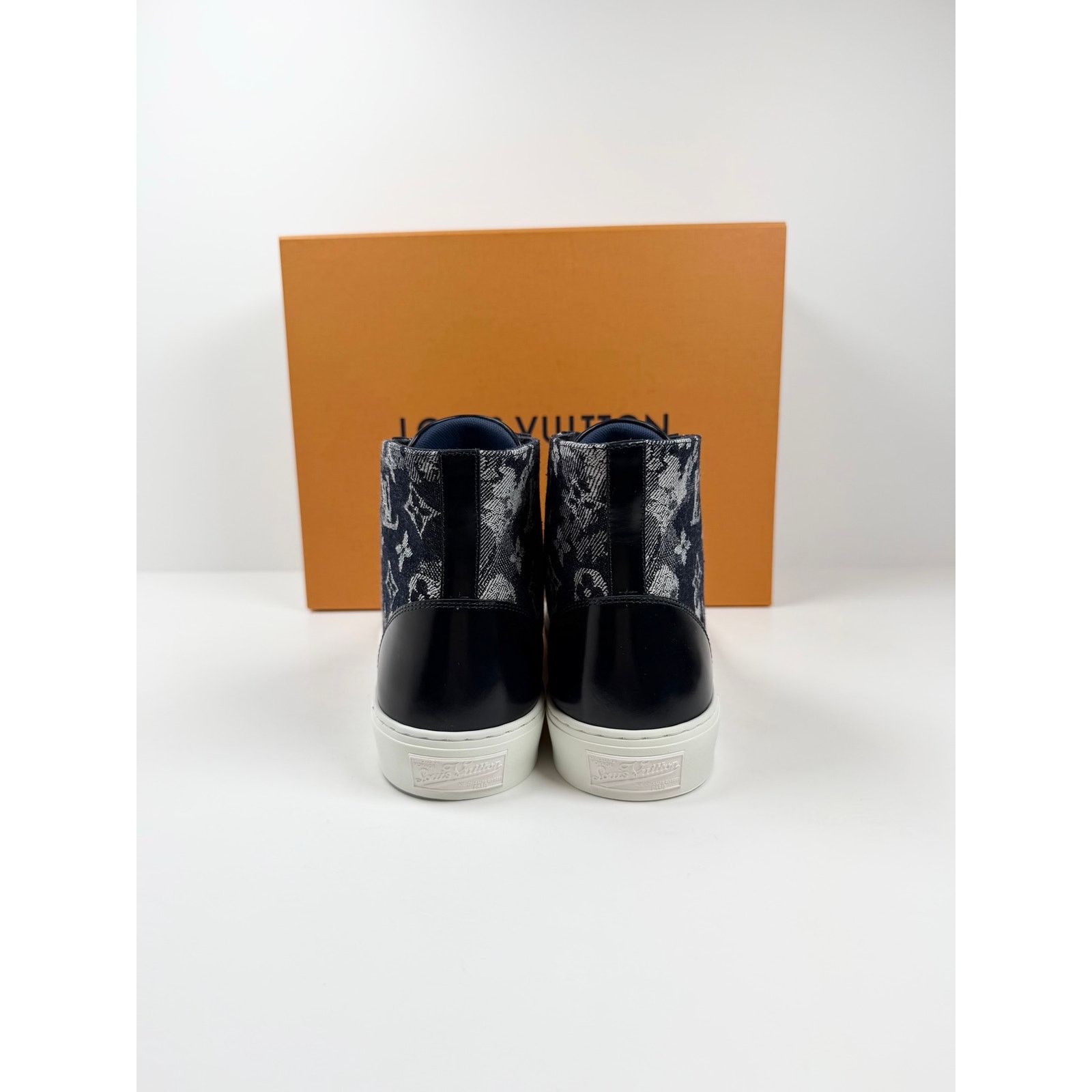 Louis Vuitton Size 7LV/8US - Louis Vuitton Tattoo Denim High Top NEW Size US 8 / EU 41 - 5 Thumbnail