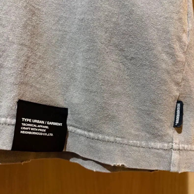 Neighborhood Neighborhood Distressed Short Sleeve Sweatshirt Size US L / EU 52-54 / 3 - 5 Thumbnail