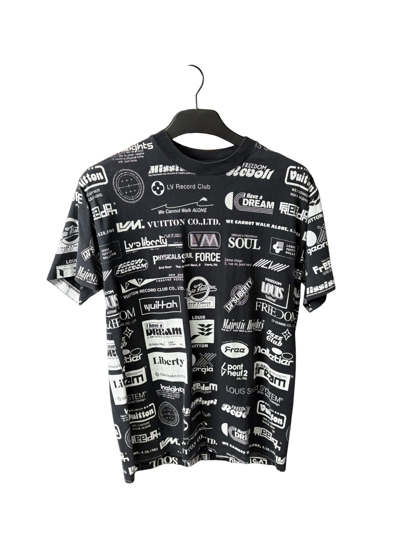 Louis Vuitton Louis Vuitton All-Over Print T-Shirt S Size US S / EU 44-46 / 1 - 1 Thumbnail