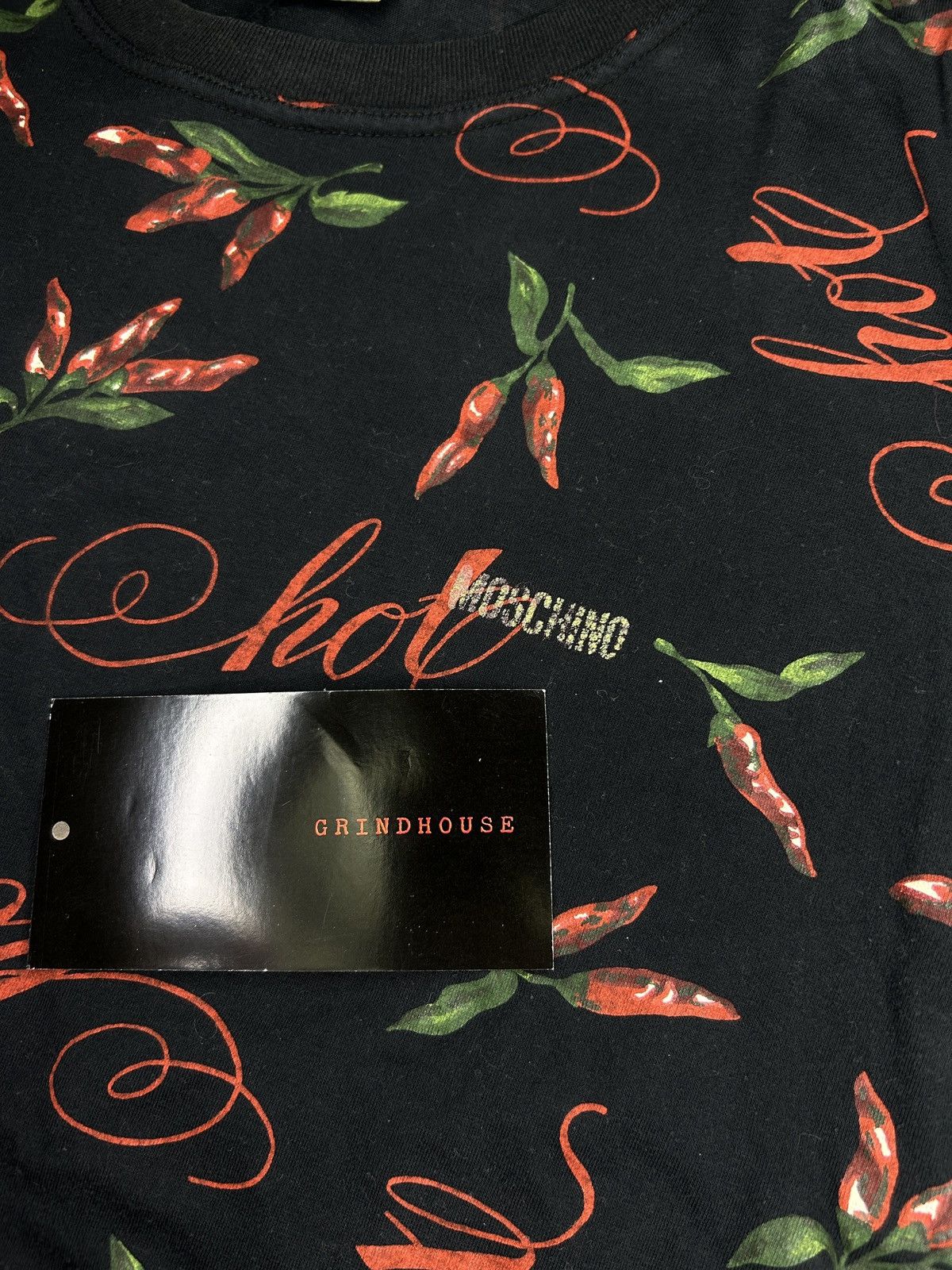 Moschino 00s Chili T-Shirt Size US M / EU 48-50 / 2 - 8 Thumbnail