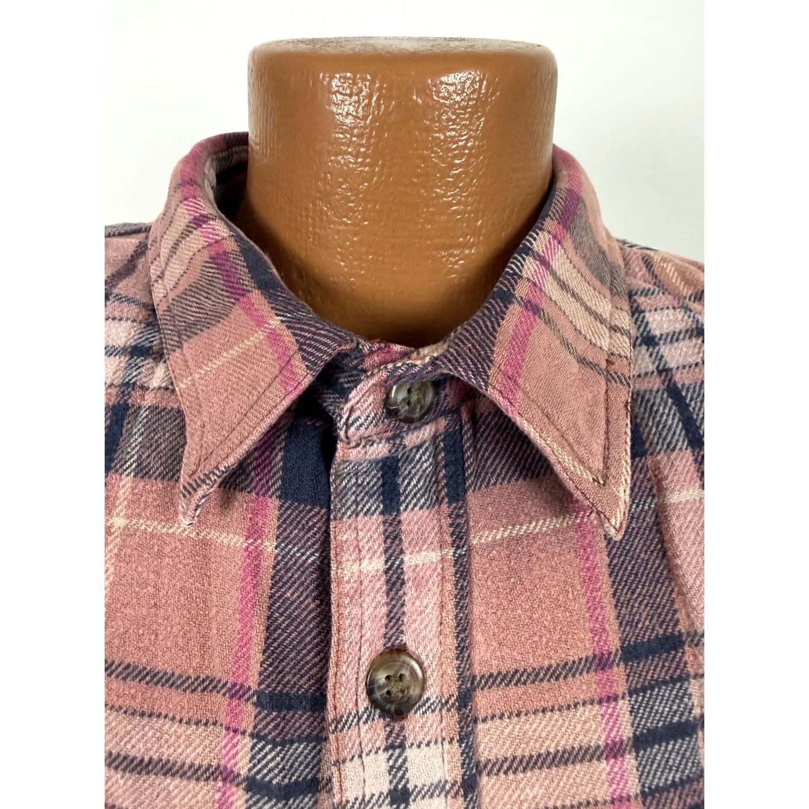 Vintage VINTAGE Heavyweight Flannel Shirt Men XL Dusty Rose Plaid Rugged Work Outdoors Size US XL / EU 56 / 4 - 3 Thumbnail