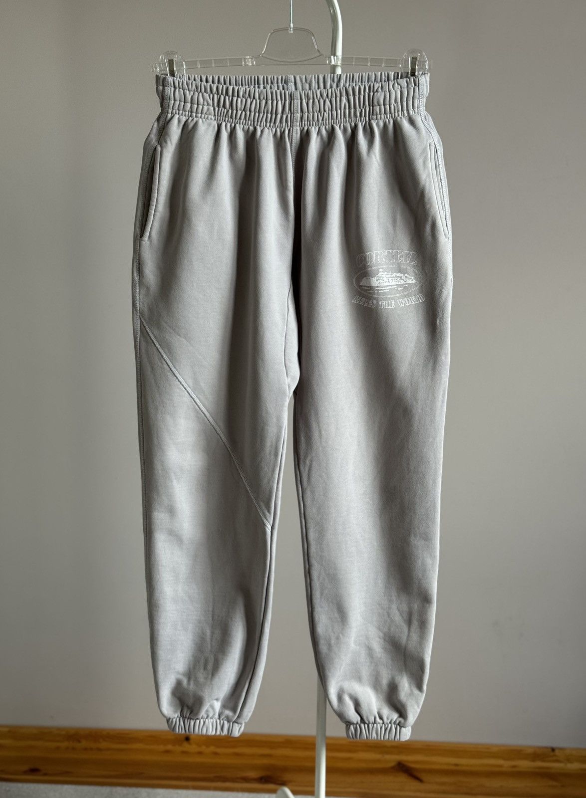 Corteiz M Corteiz Alcatraz Sweatpants Size US 31 - 1 Thumbnail