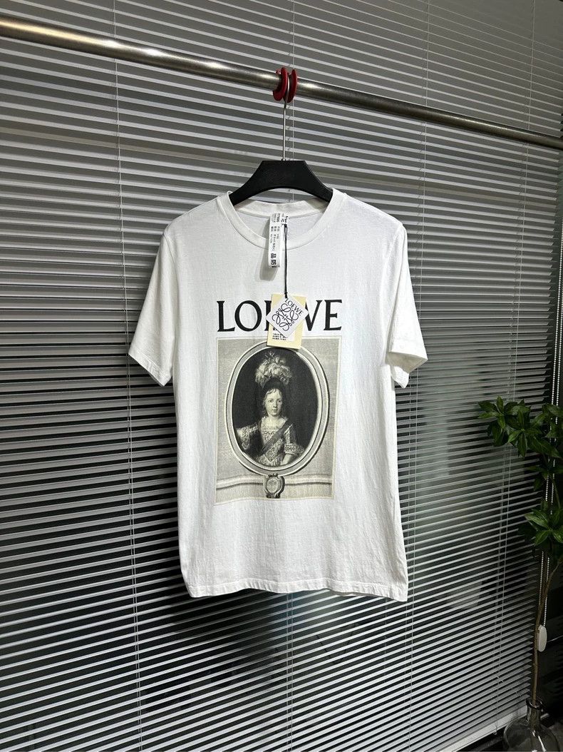 Loewe LOEWE Short sleeves white lettering Size M / US 6-8 / IT 42-44 - 1 Thumbnail