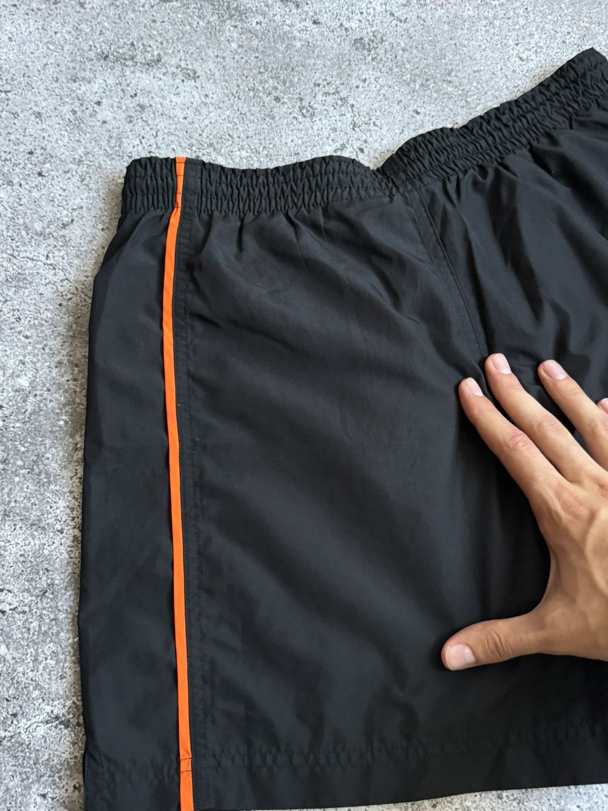 Nike × Vintage Vintage Valencia F.C. Nike nylon shorts Size US 30 / EU 46 - 6 Thumbnail