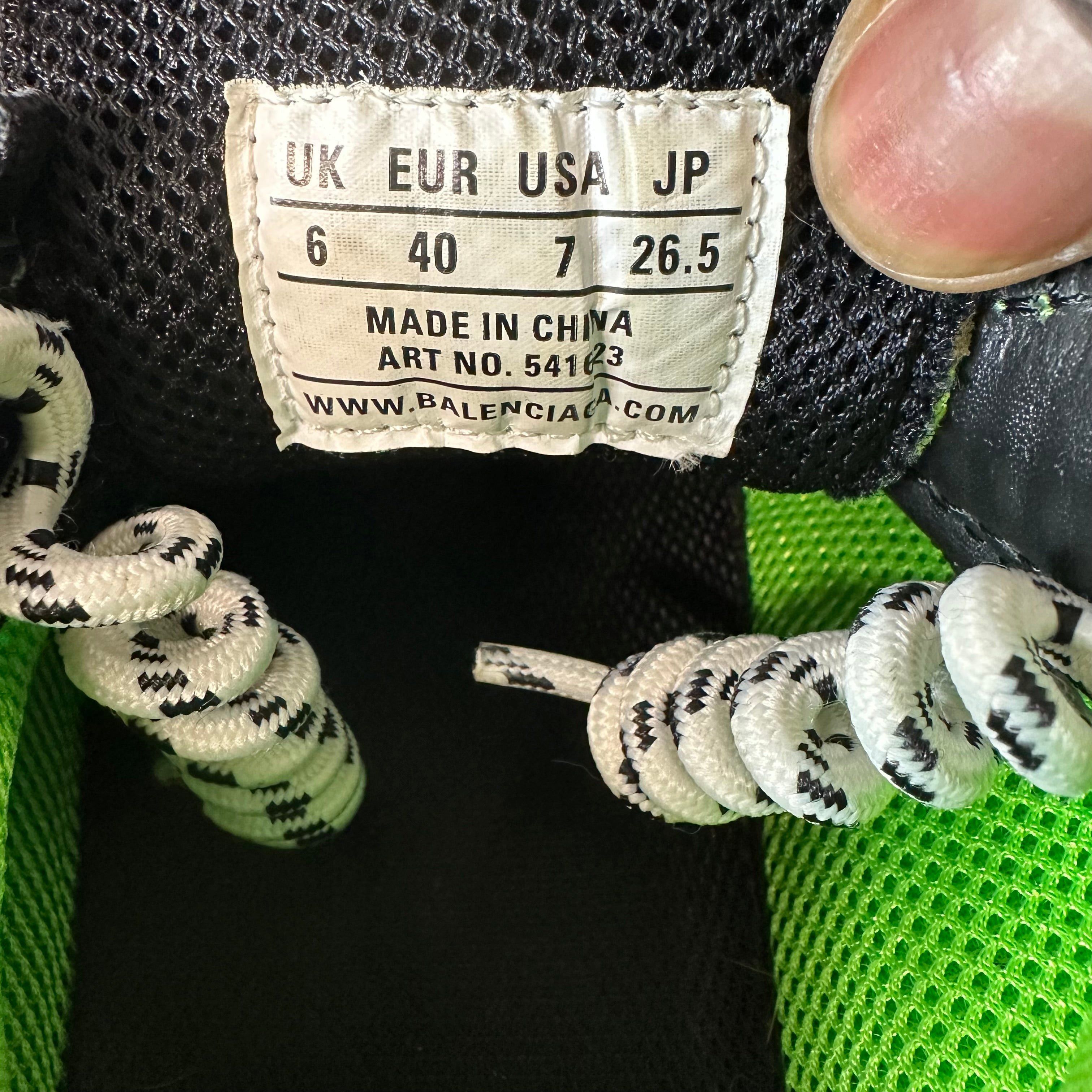 Balenciaga Balenciaga Triple S Green Yellow Black Sneaker Sz 7 (40) Size US 7 / EU 40 - 7 Thumbnail