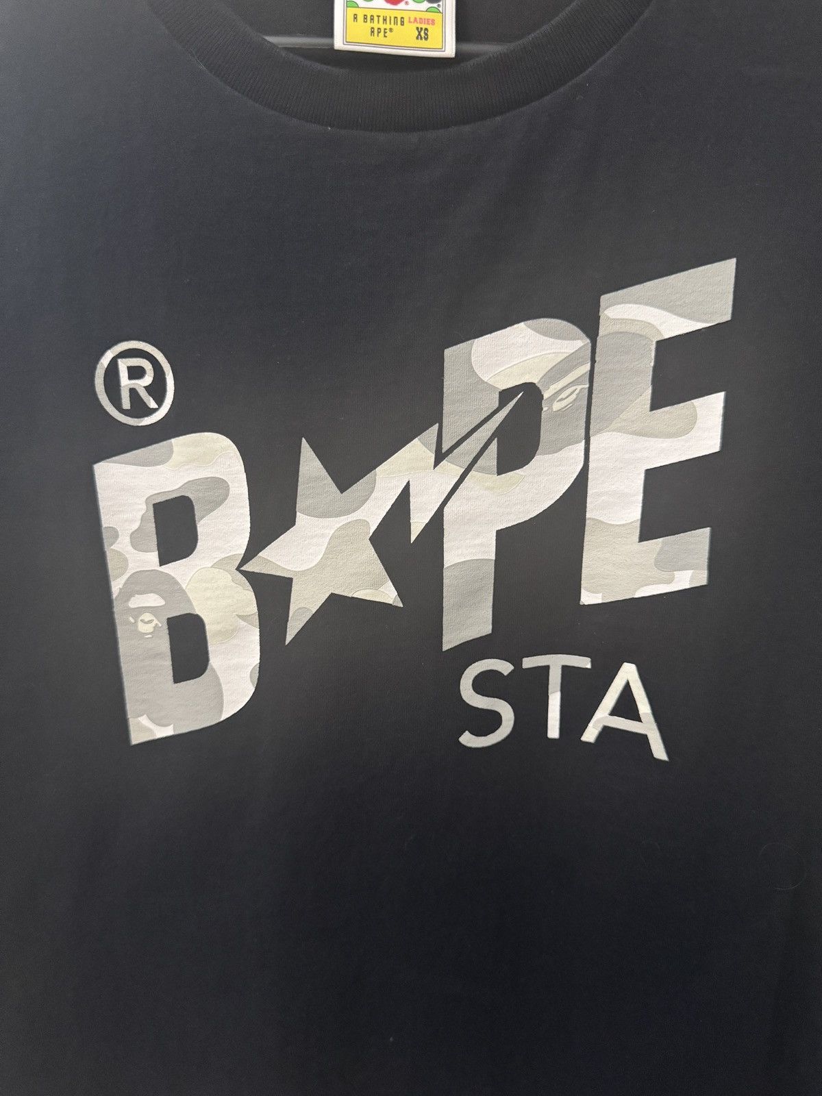 Bape Bape bapesta star white grey camo black short sleeve tee Size XS / US 0-2 / IT 36-38 - 2 Thumbnail