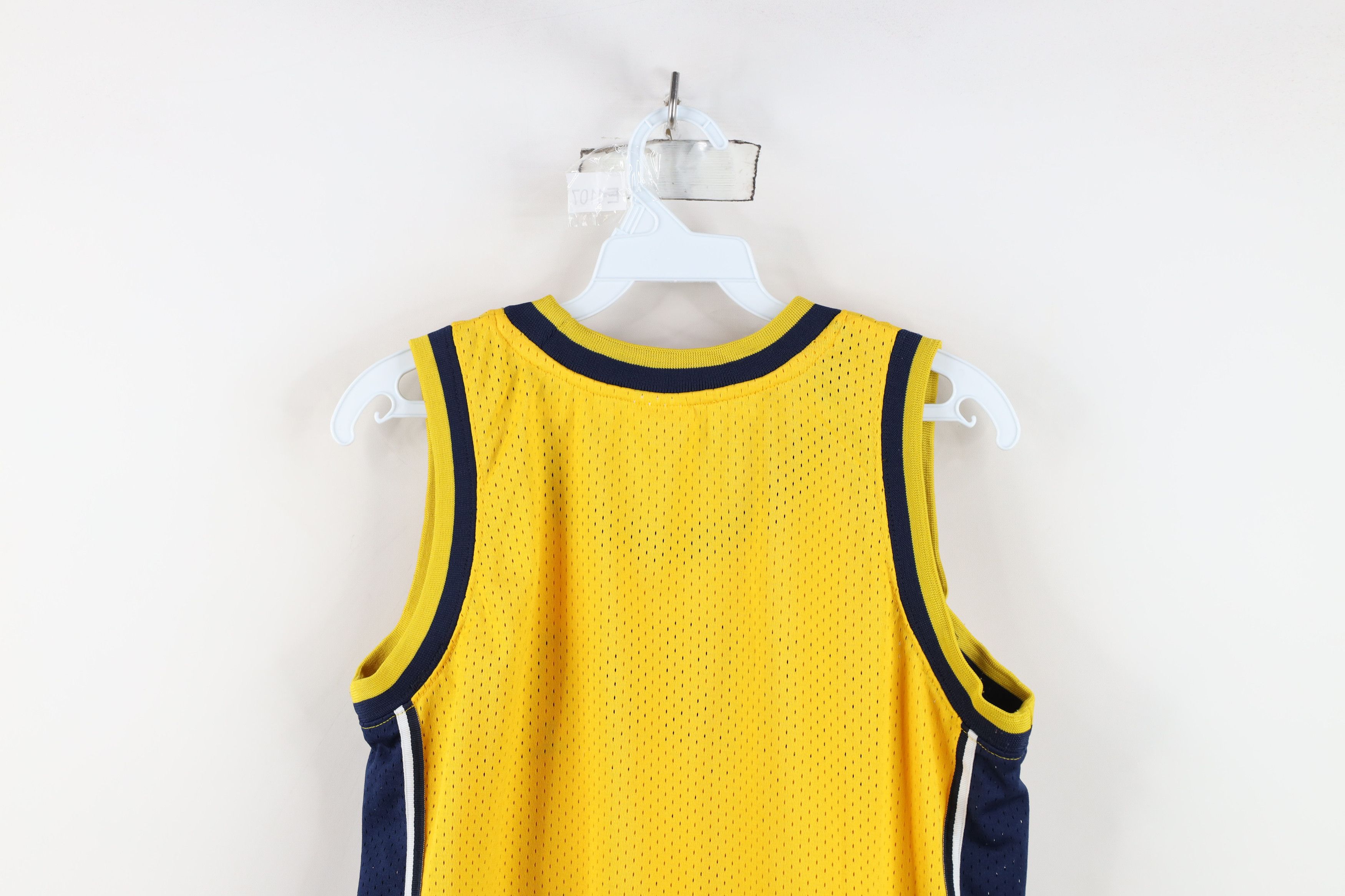 Vintage Vintage 90s University of Michigan Basketball Jersey Mesh Size US S / EU 44-46 / 1 - 12 Thumbnail