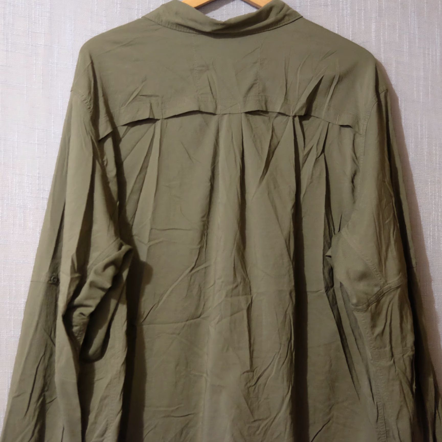 Vintage EUC REI Coop Shirt Green Long Sleeve Outdoor Hiking Mens 2XL Button-Up Nylon/Spandex Casual Travel Pockets 90s? Size US XXL / EU 58 / 5 - 7 Thumbnail