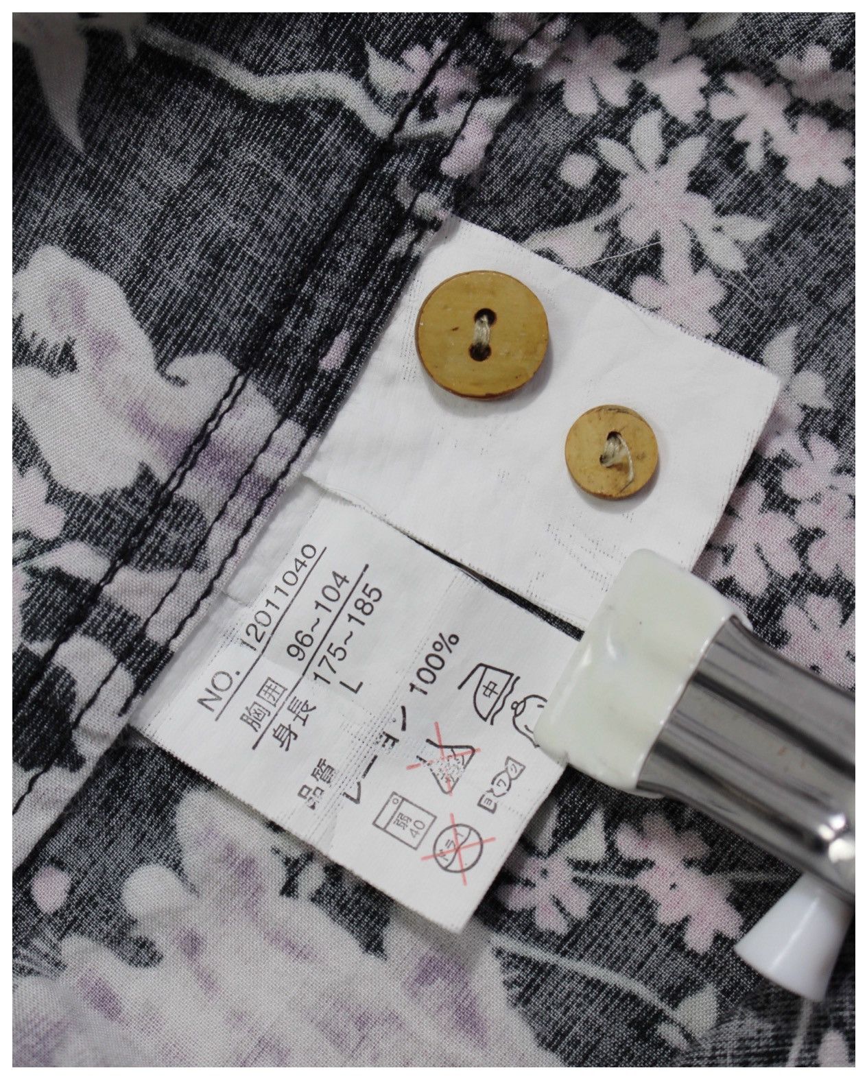 Japanese Brand × Kamakura × Vintage 2000S NORTH ZONE RAYON SHIRT Size US L / EU 52-54 / 3 - 8 Thumbnail