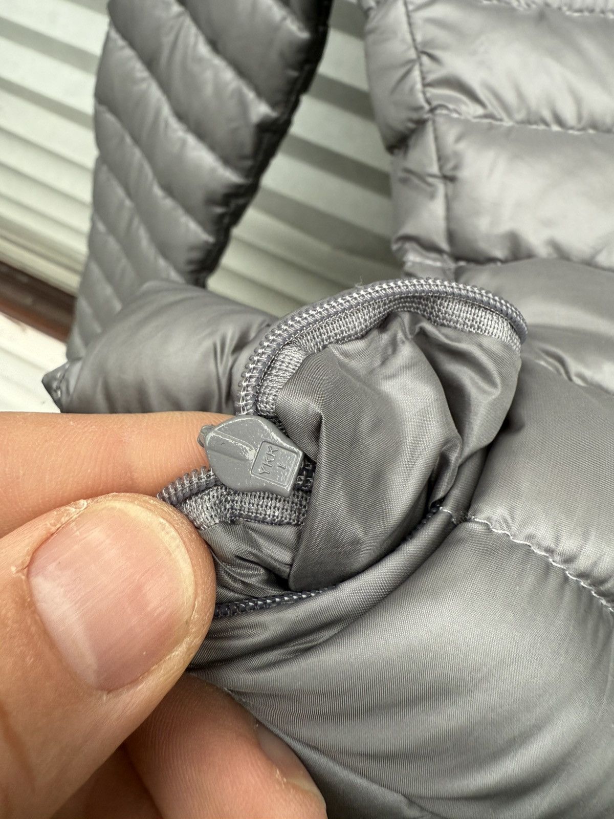 Moncler Moncler Down Jacket – Size 0 S Size XS / US 0-2 / IT 36-38 - 5 Thumbnail