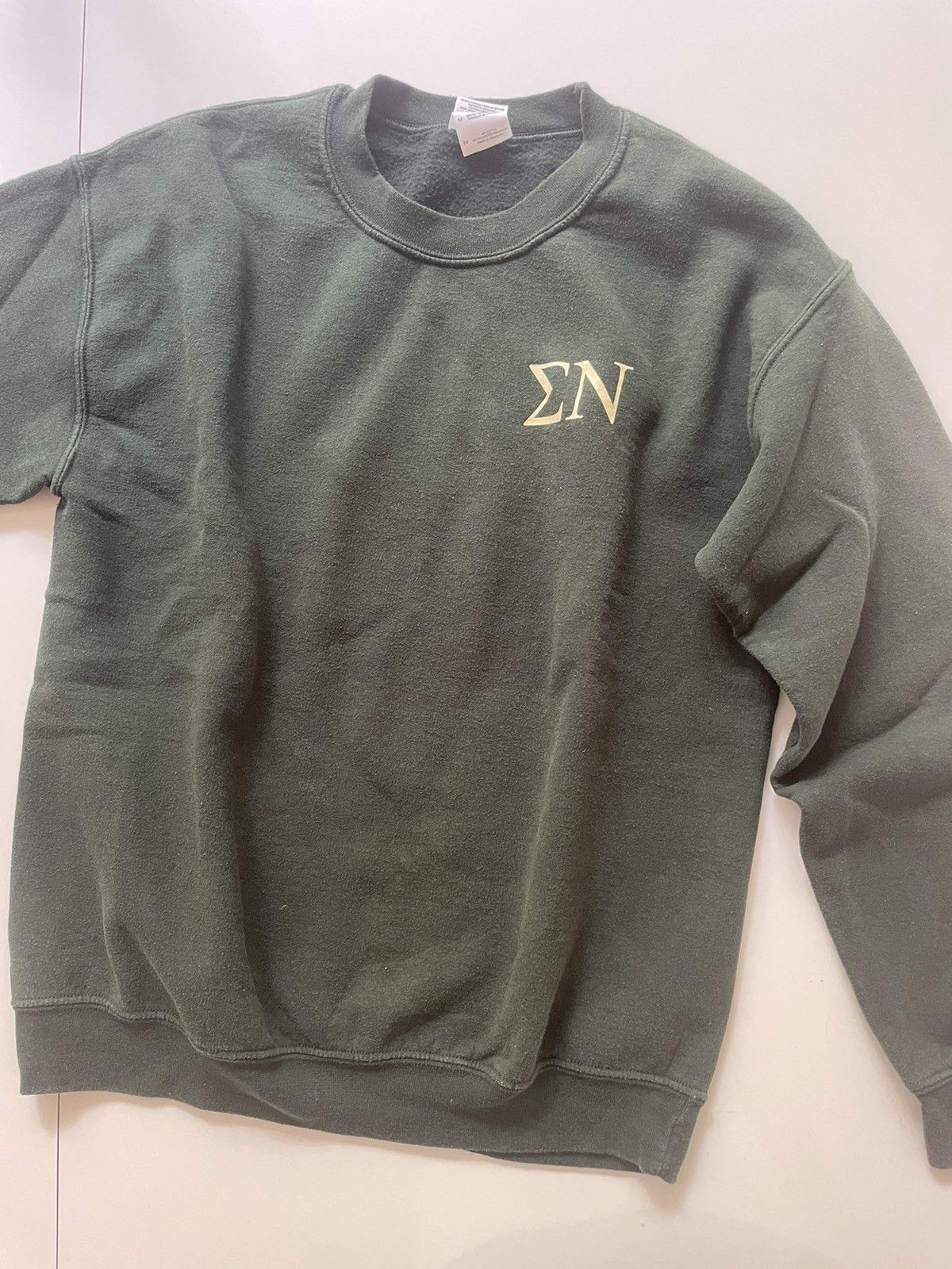 Gildan × Vintage 💥💥 Vintage Fraternity Crewneck Sweatshirt (Sigma Nu) Size US M / EU 48-50 / 2 - 2 Thumbnail