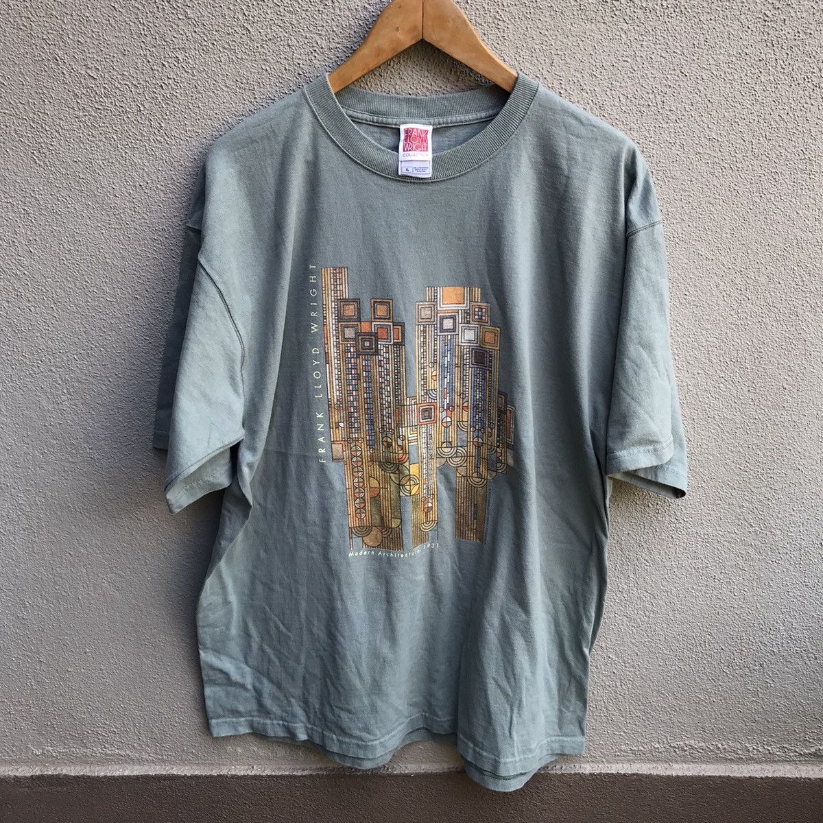 Arts & Science Vintage FRANK LLOYD WRIGHT art tee sculpture Size US XL / EU 56 / 4 - 1 Thumbnail