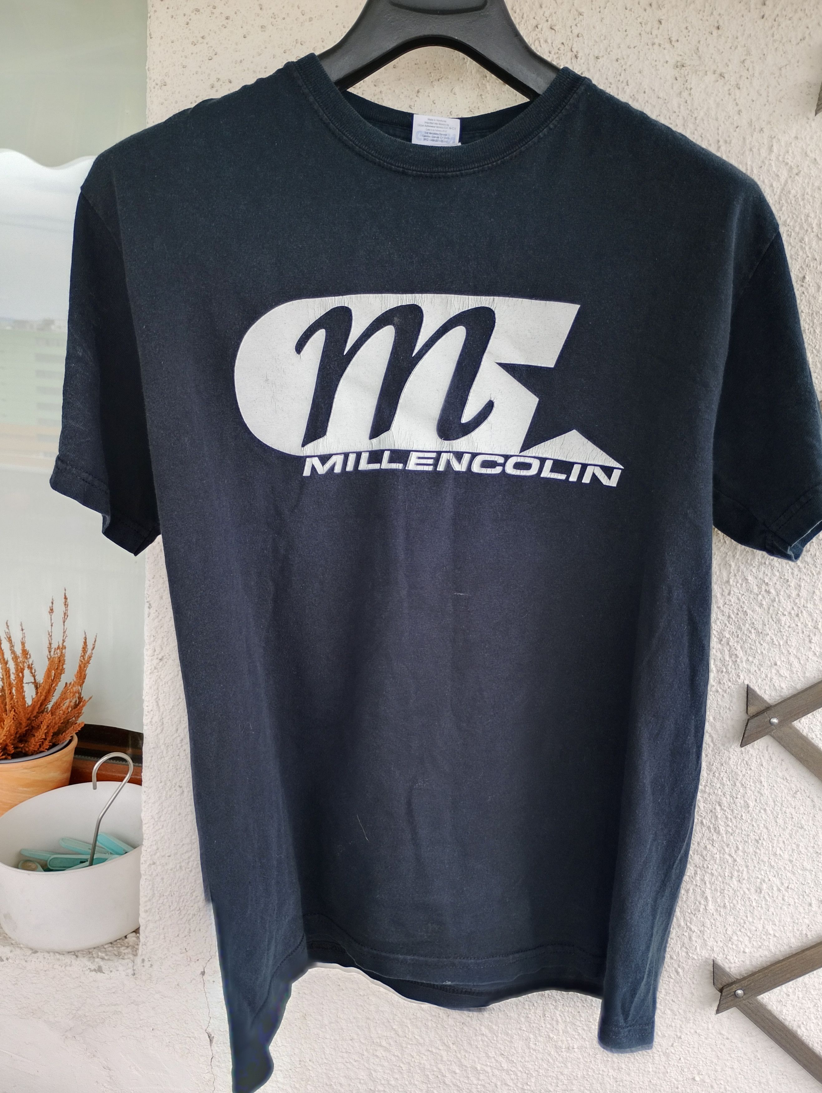Band Tees Millencolin Band T-shirt Swedish Punk Rock sz M Size US M / EU 48-50 / 2 - 2 Thumbnail