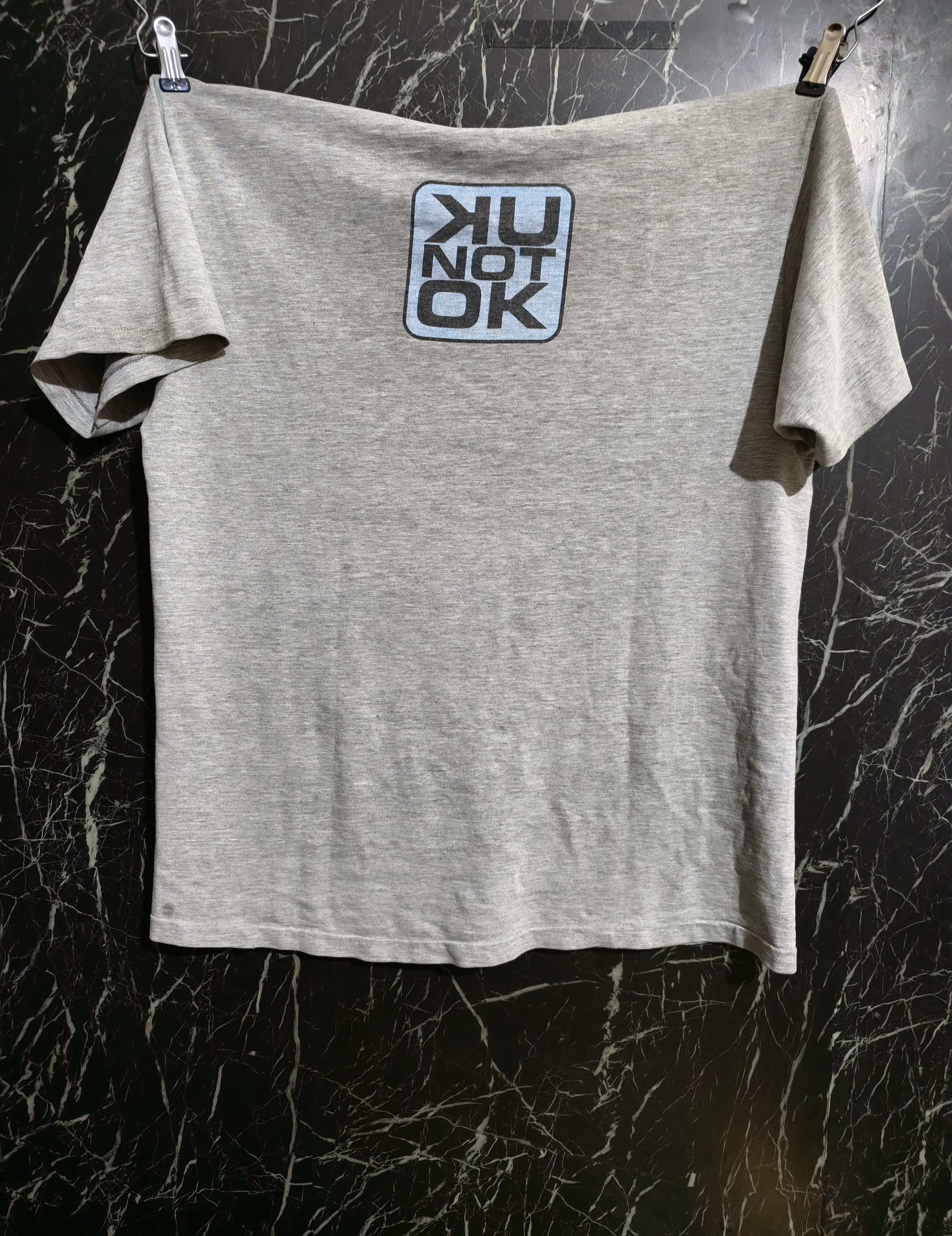 Band Tees Vintage 90s Radiohead OK Computer Band Tshirt Size US L / EU 52-54 / 3 - 3 Thumbnail