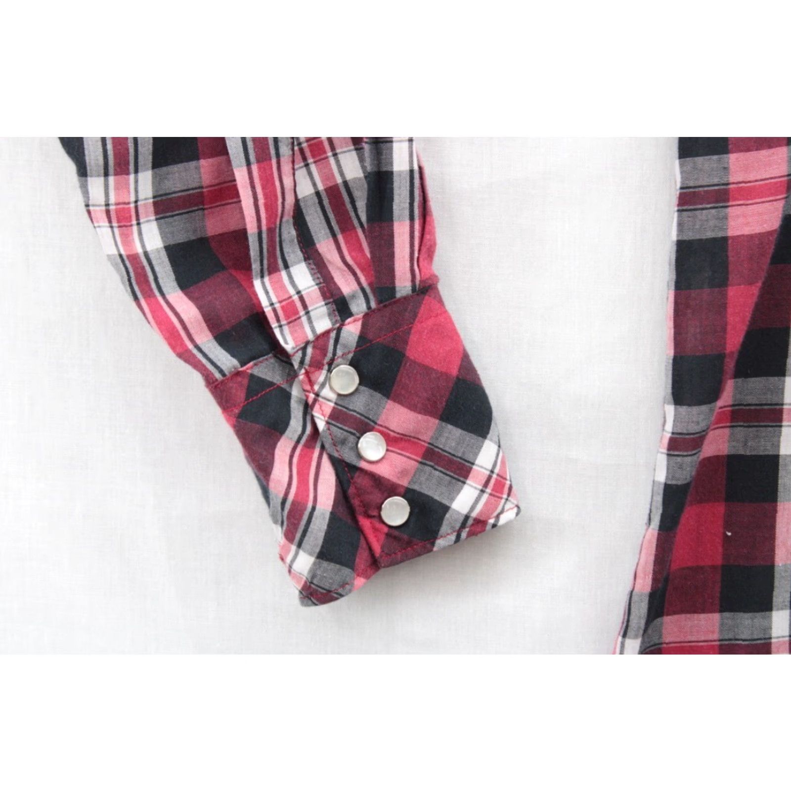 Vintage Vtg Miller Western Wear Shirt Men 15 Red Plaid Long Sleeve Pearl Snap Cowboy Size US M / EU 48-50 / 2 - 3 Thumbnail