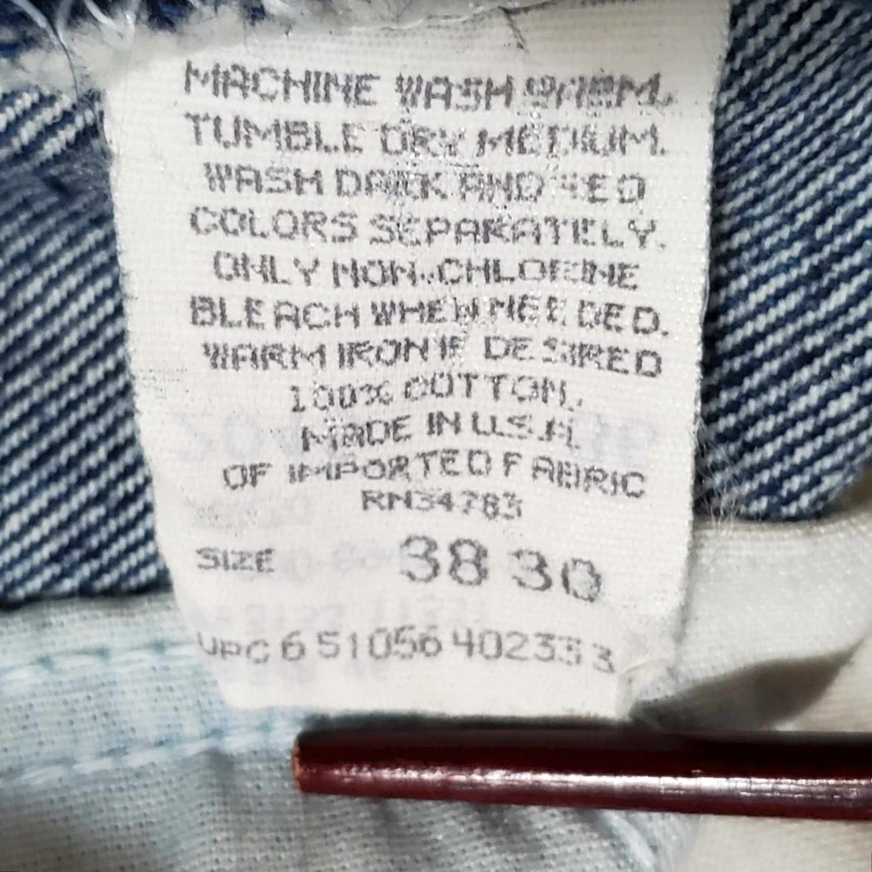 Lee VINTAGE Lee Jeans Made In USA Distressed 35 x 28 Blue USA Men Jeans Distressed Grunge Straight 35 Inseam 28 Mens Size US 35 - 6 Thumbnail