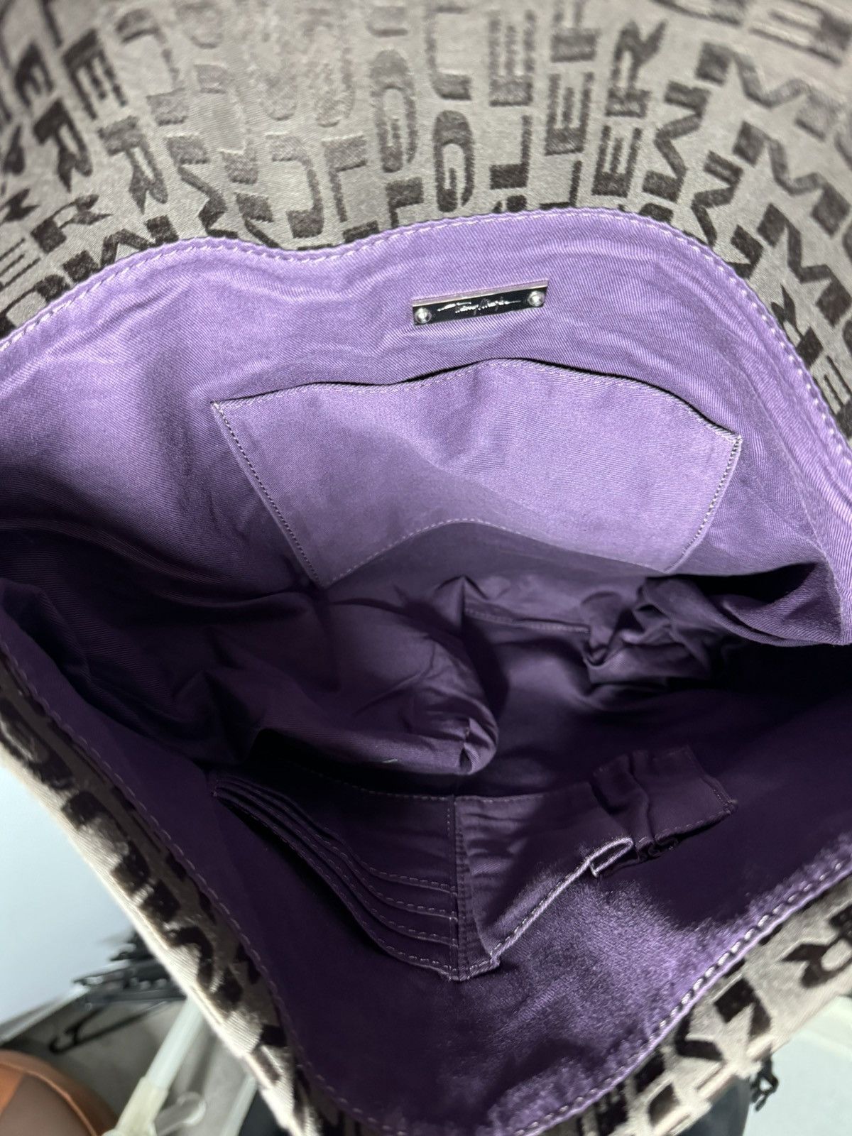 Designer × Thierry Mugler Thierry Mugler Rare Monogram Shoulder Bag Size ONE SIZE - 11 Thumbnail