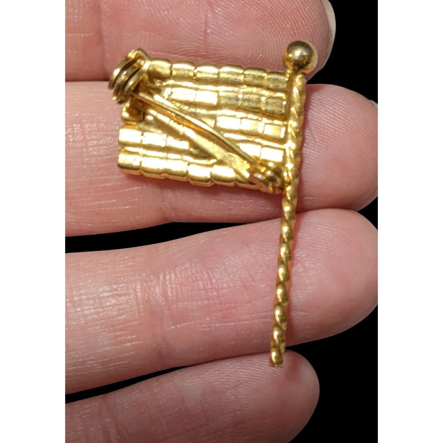 Other Vintage Gold Tone Rhinestone American Flag Brooch Size ONE SIZE - 2 Thumbnail