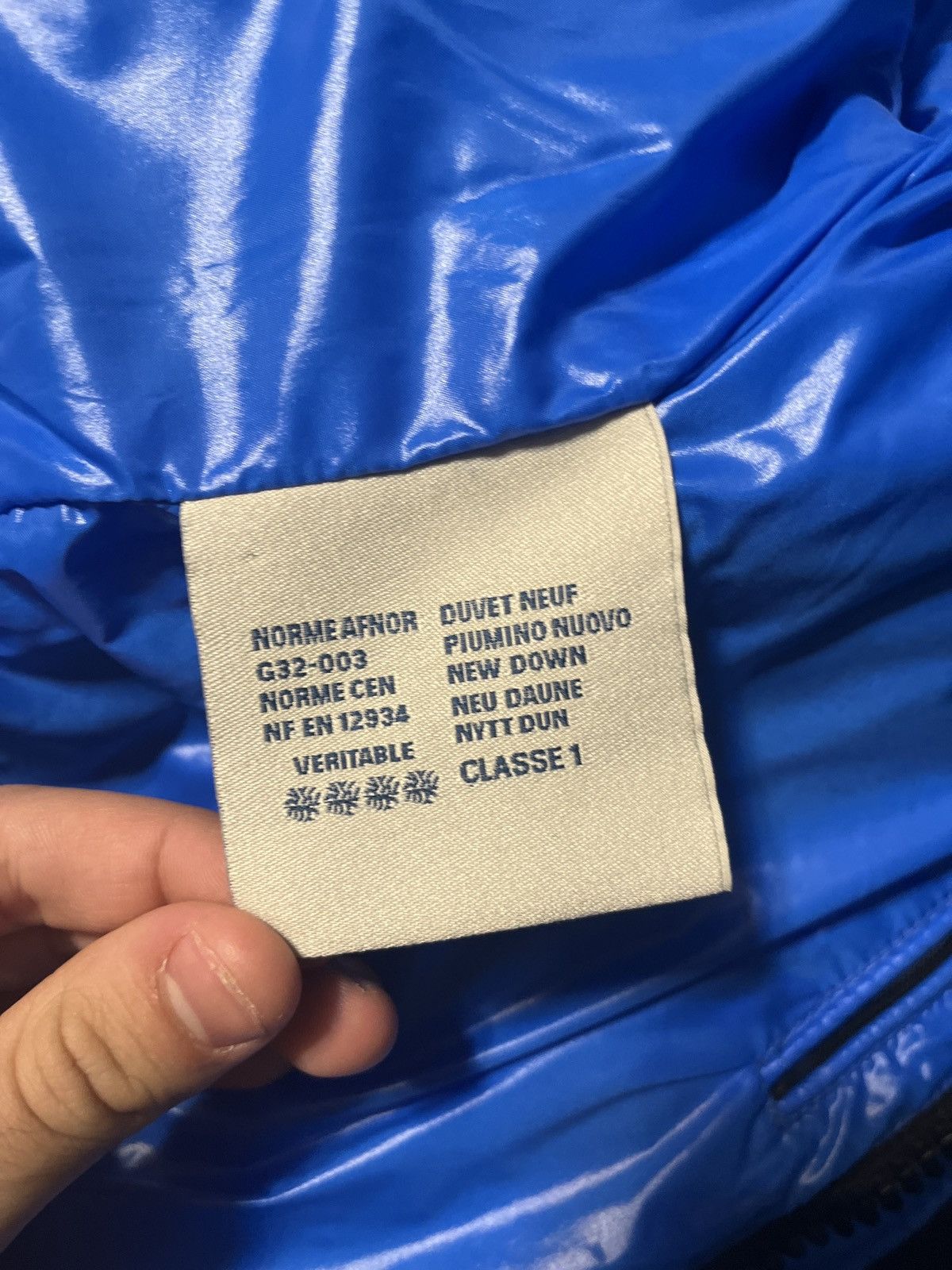 Moncler Moncler Down Jacket luxury puffer Italy high fashion patch Size US L / EU 52-54 / 3 - 9 Thumbnail