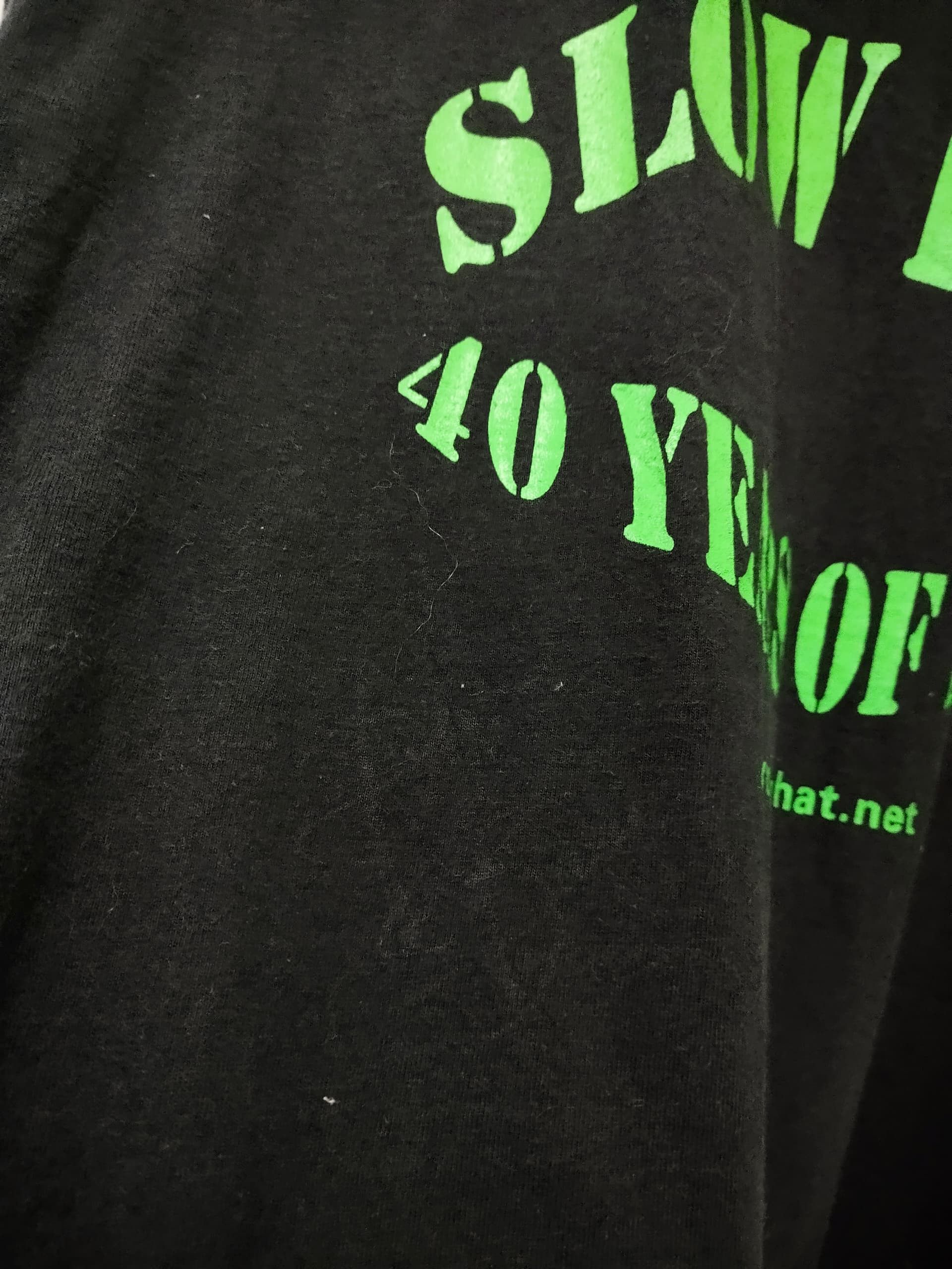 Band Tees Vtg Foghat band tee with original band's signature on shirt Size US XL / EU 56 / 4 - 4 Thumbnail
