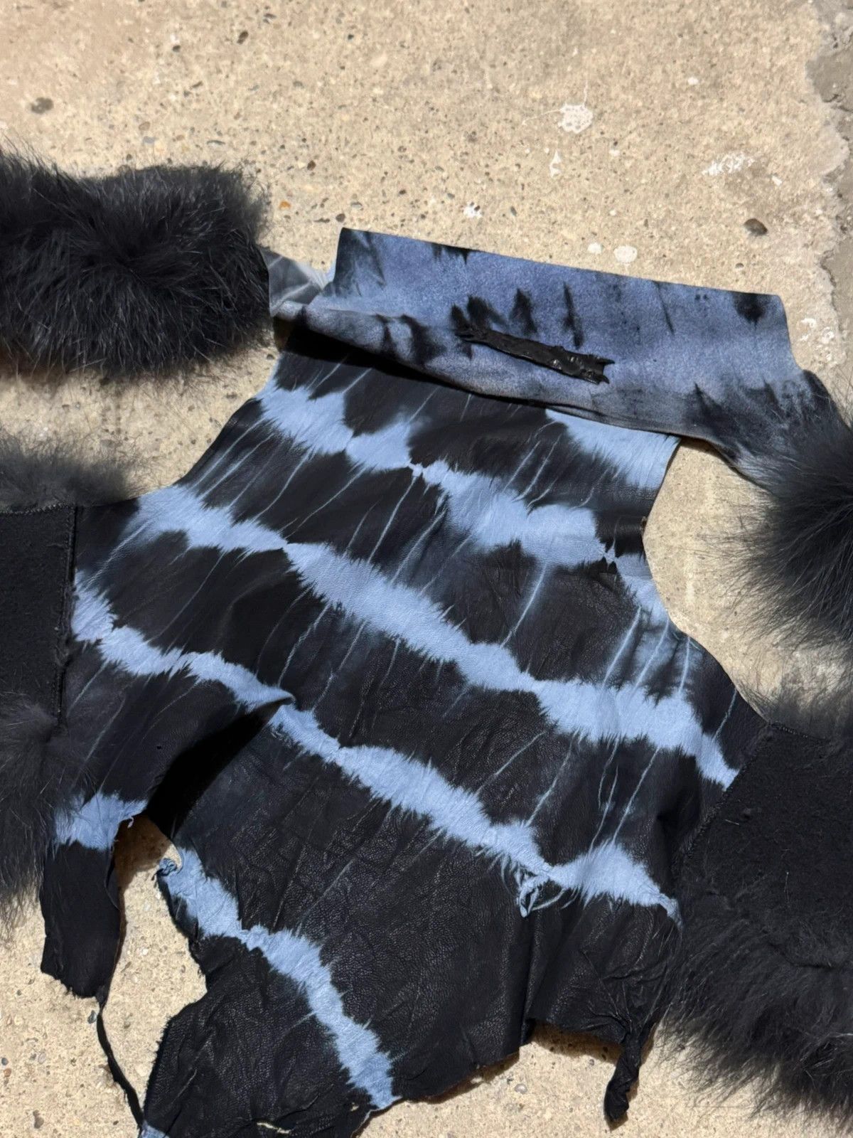 If Six Was Nine If six was nine i6w9 fur leather vest Size US XS / EU 42 / 0 - 7 Thumbnail