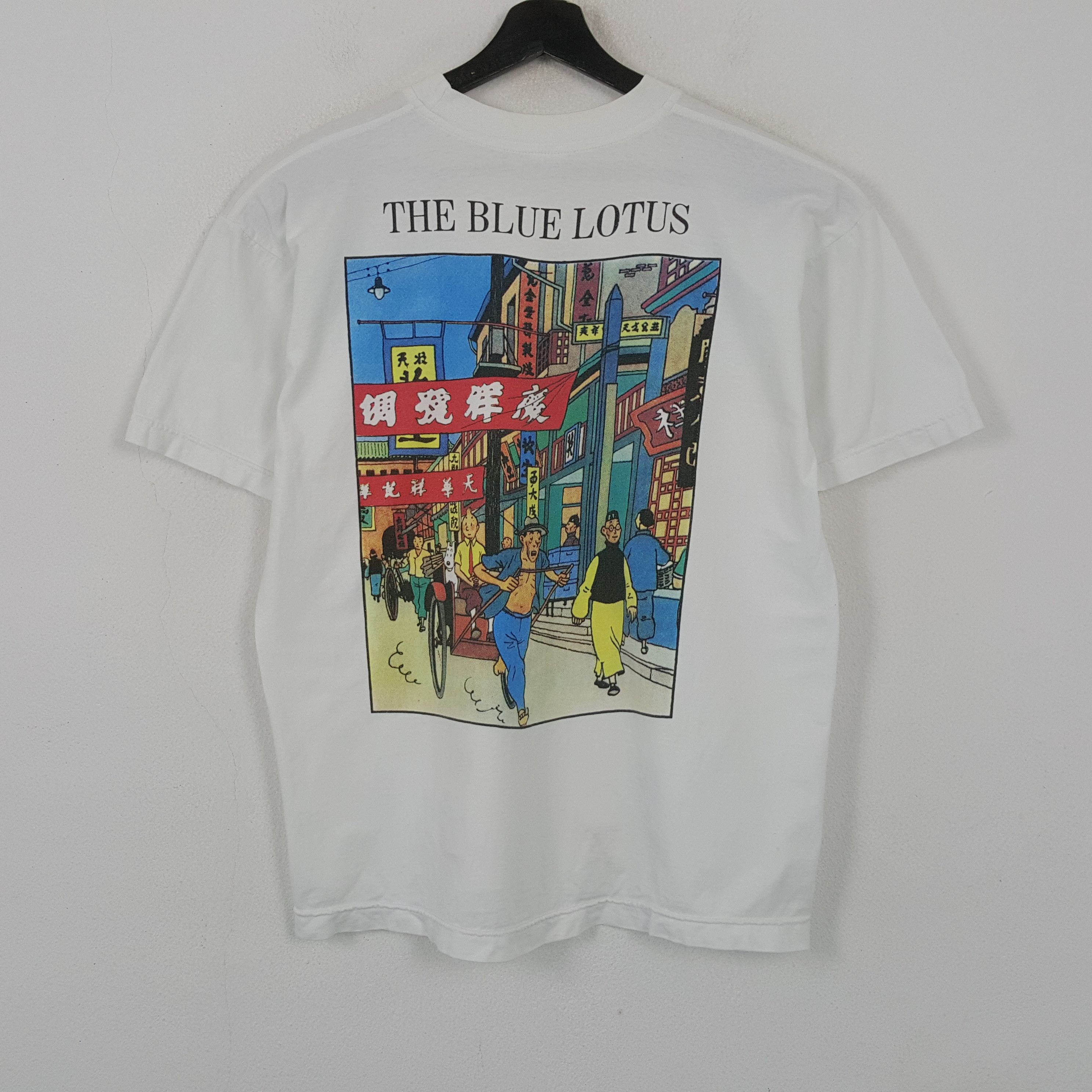 Vintage The Adventure of Tintin The Blue Lotus Tshirt RR11 Size US L / EU 52-54 / 3 - 1 Thumbnail