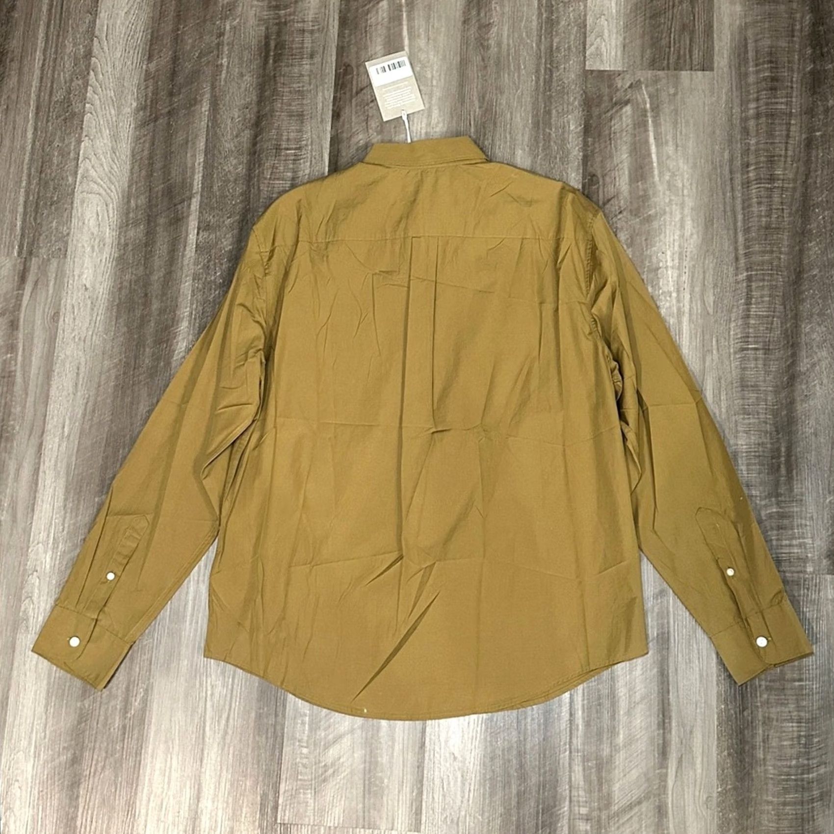 Everlane Everlane Poplin Relaxed Fit Long Sleeve Button Down - Medium Men Tan Shirt Size US M / EU 48-50 / 2 - 3 Thumbnail