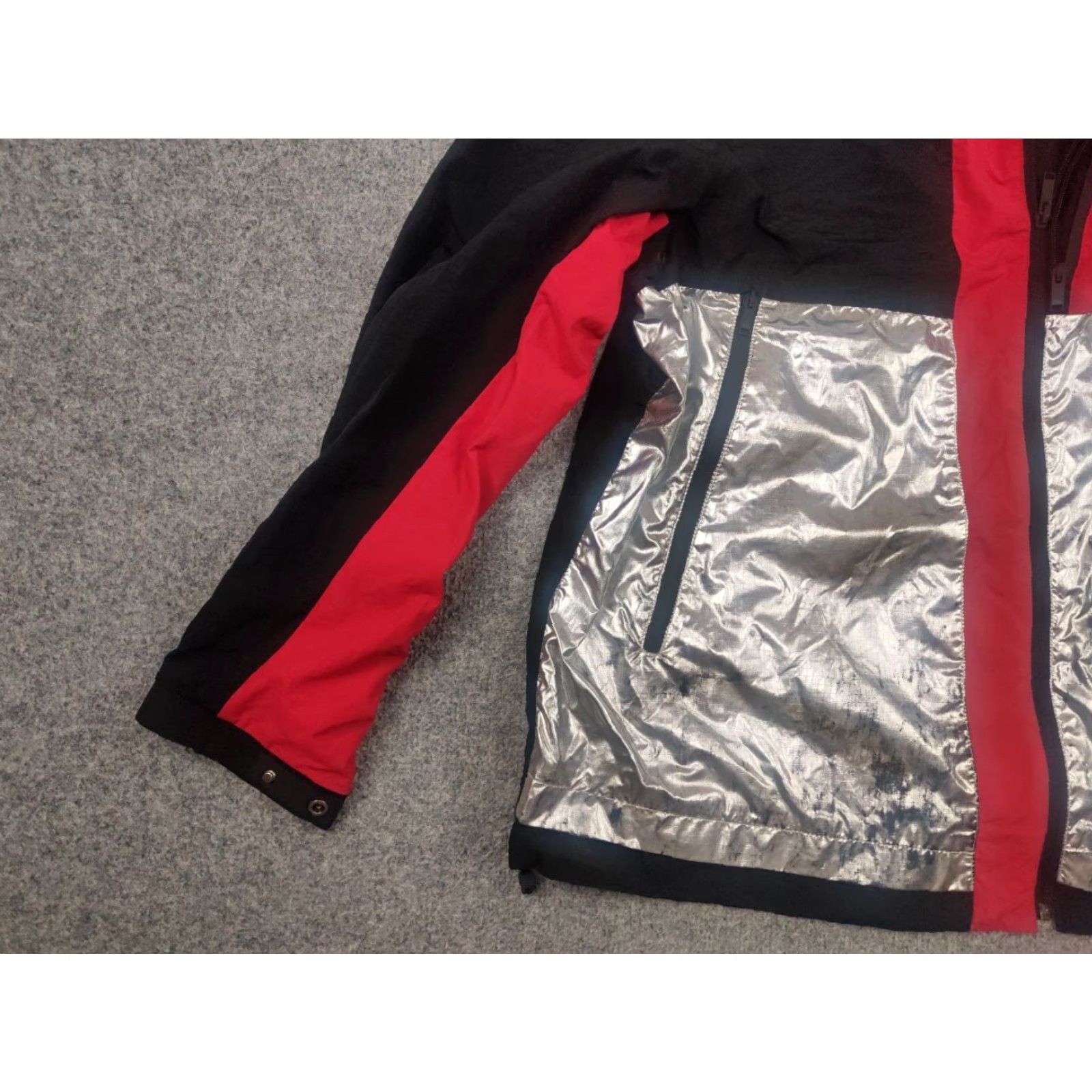 NBA Marcelo Burlon County of Milan by NBA Chicago Bulls Windbreaker Jacket Shirt Women? Men? XL Black Retro Designer Windbreaker (Jacket) Size US XL / EU 56 / 4 - 4 Thumbnail