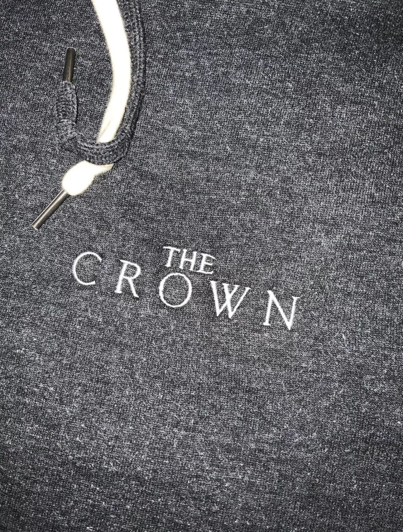 Other Netflix The Crown Sherpa Fleece Line Historical Drama Hoodie Size US L / EU 52-54 / 3 - 7 Thumbnail