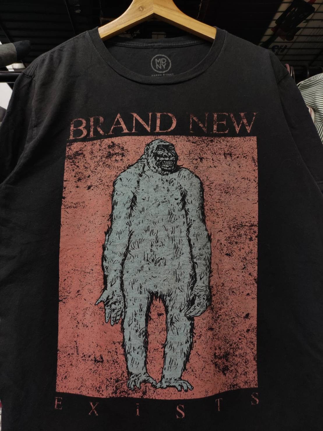 Band Tees Brand New " Exists " T-Shirt Size US M / EU 48-50 / 2 - 1 Thumbnail