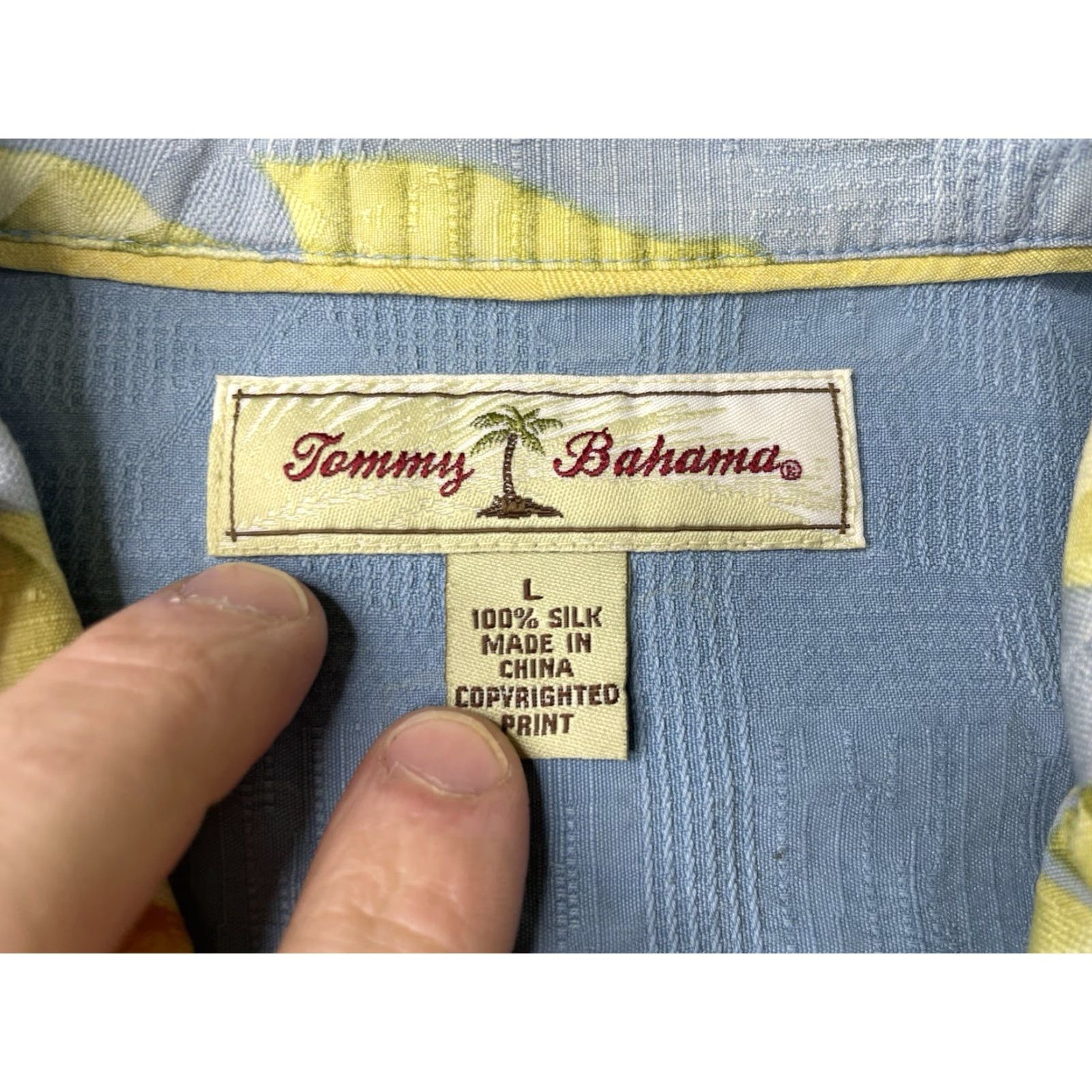 Tommy Bahama Tommy Bahama Shirt Mens Large Floral Silk Hawaiian Camp Button Up Short Sleeve Size US L / EU 52-54 / 3 - 3 Thumbnail