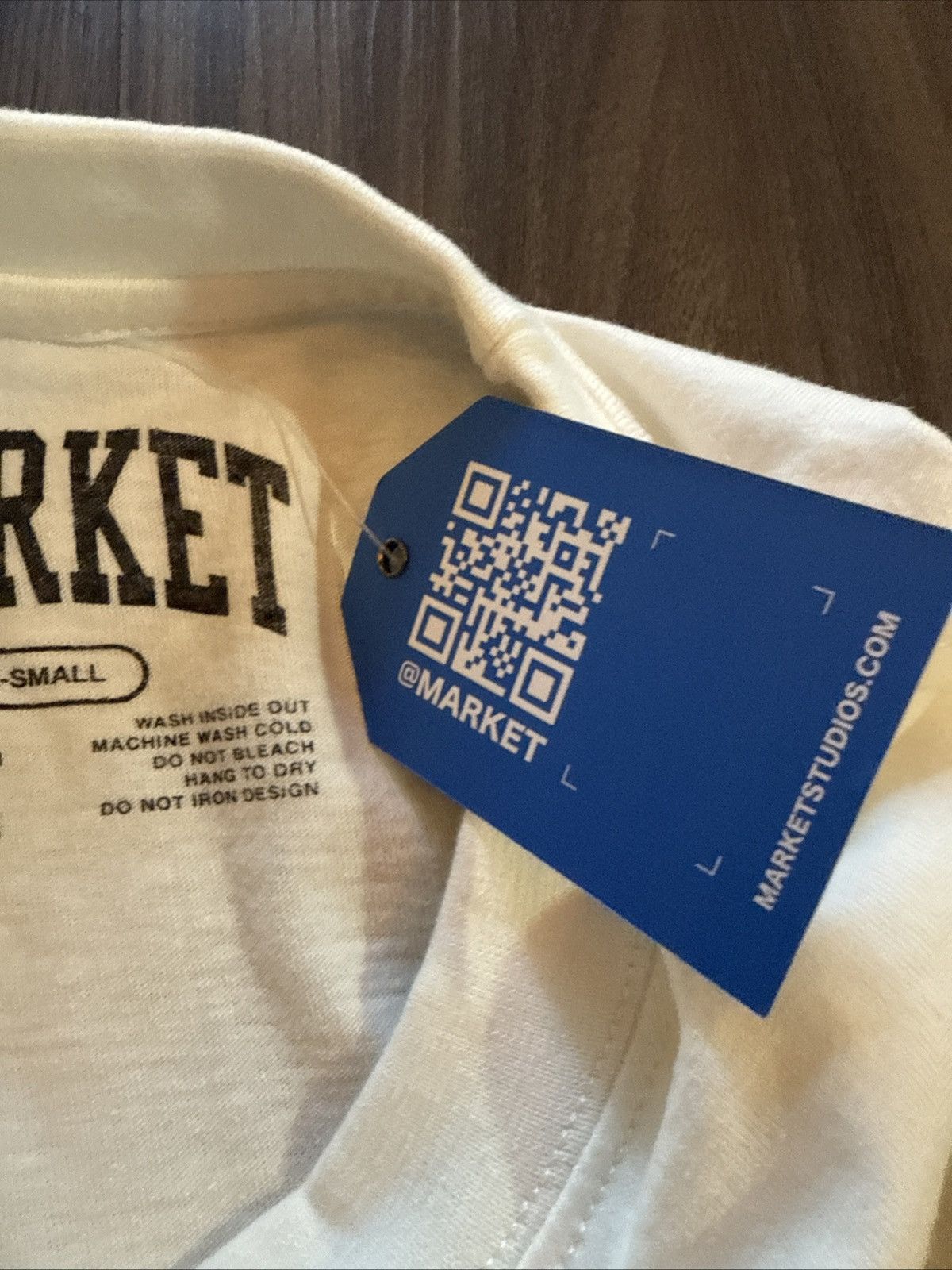 Market MARKET Football Club Bulldog Graphic T-Shirt White X-Small Size US XS / EU 42 / 0 - 3 Thumbnail