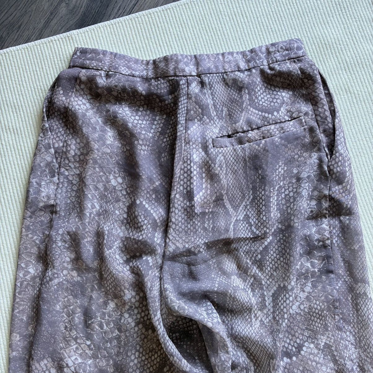 Acne Studios Acne Snake Chiffon Beige Python Print Pants Size 27" / US 4 / IT 40 - 9 Thumbnail