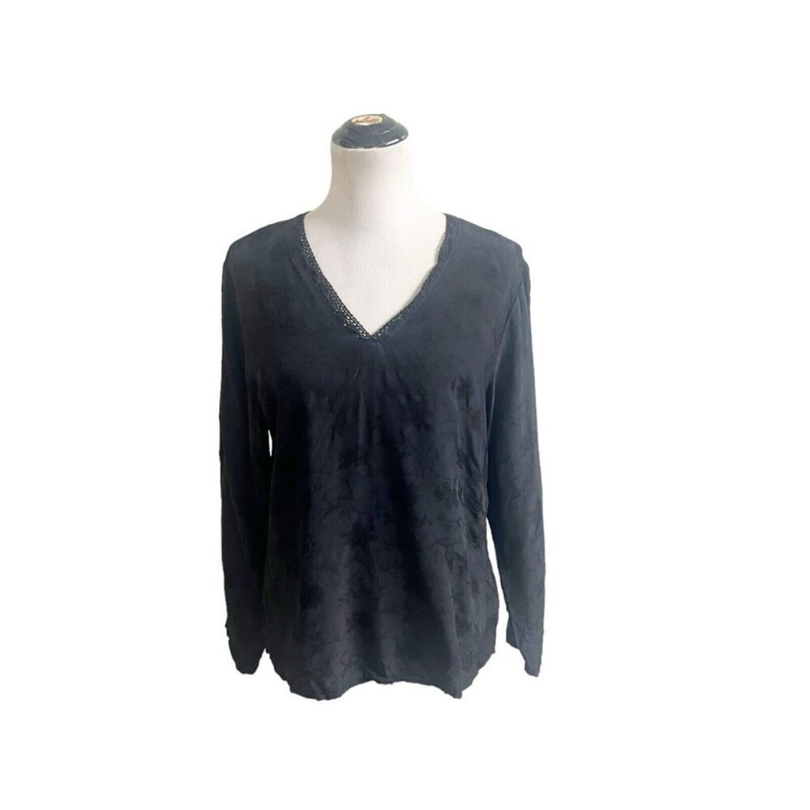CP Shades CP Shades Blouse Medium Floral Jacquard Black Long Sleeve Size M / US 6-8 / IT 42-44 - 1 Thumbnail