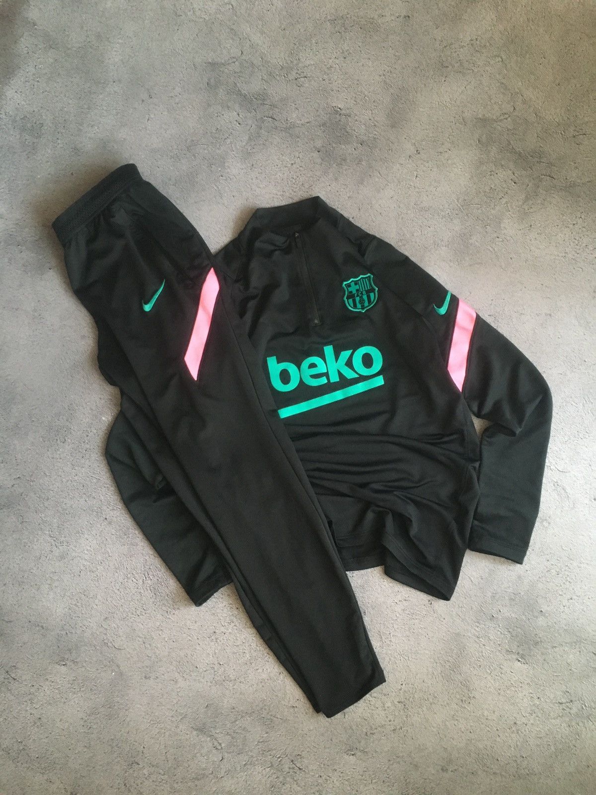 Nike 🎱 Nike fc Barcelona 20/21 strike drill suit Size US S / EU 44-46 / 1 - 1 Thumbnail