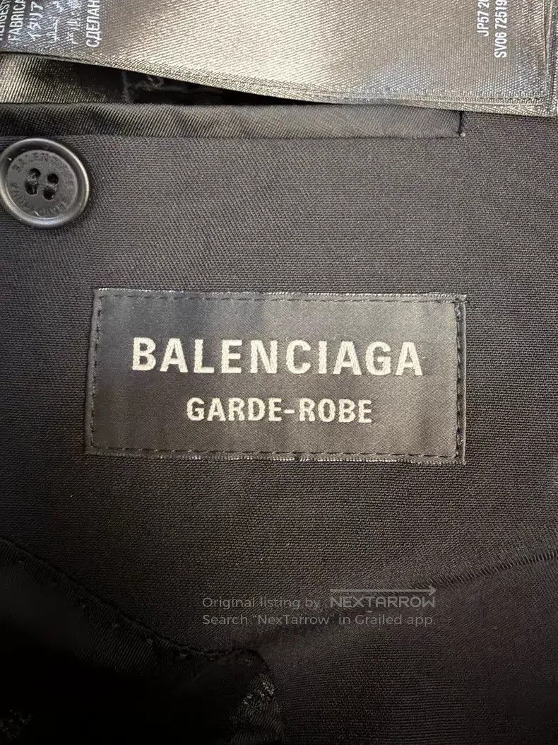 Balenciaga Balenciaga Solid Color Double Breasted Sleeveless Vest Size XXS / US 00 / IT 34 - 4 Thumbnail