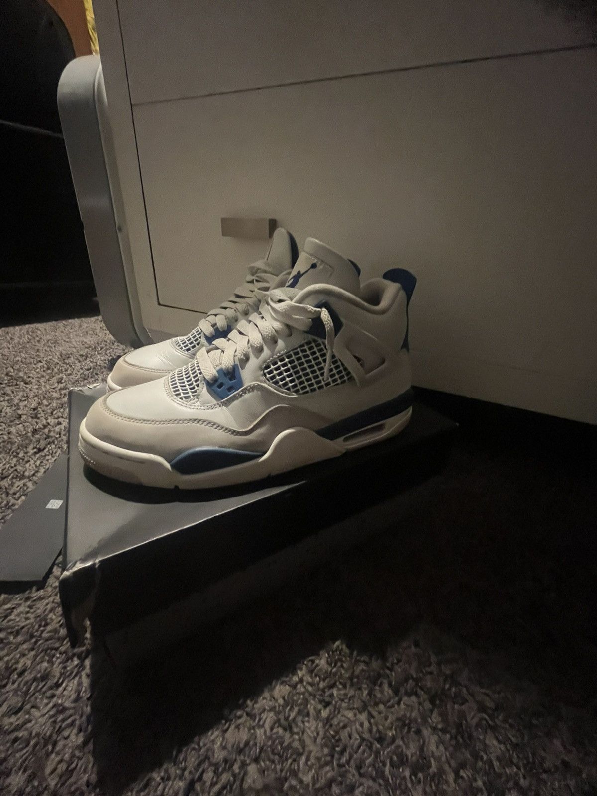Jordan Brand Jordan 4 Military Blue Size US 7 / EU 40 - 3 Thumbnail