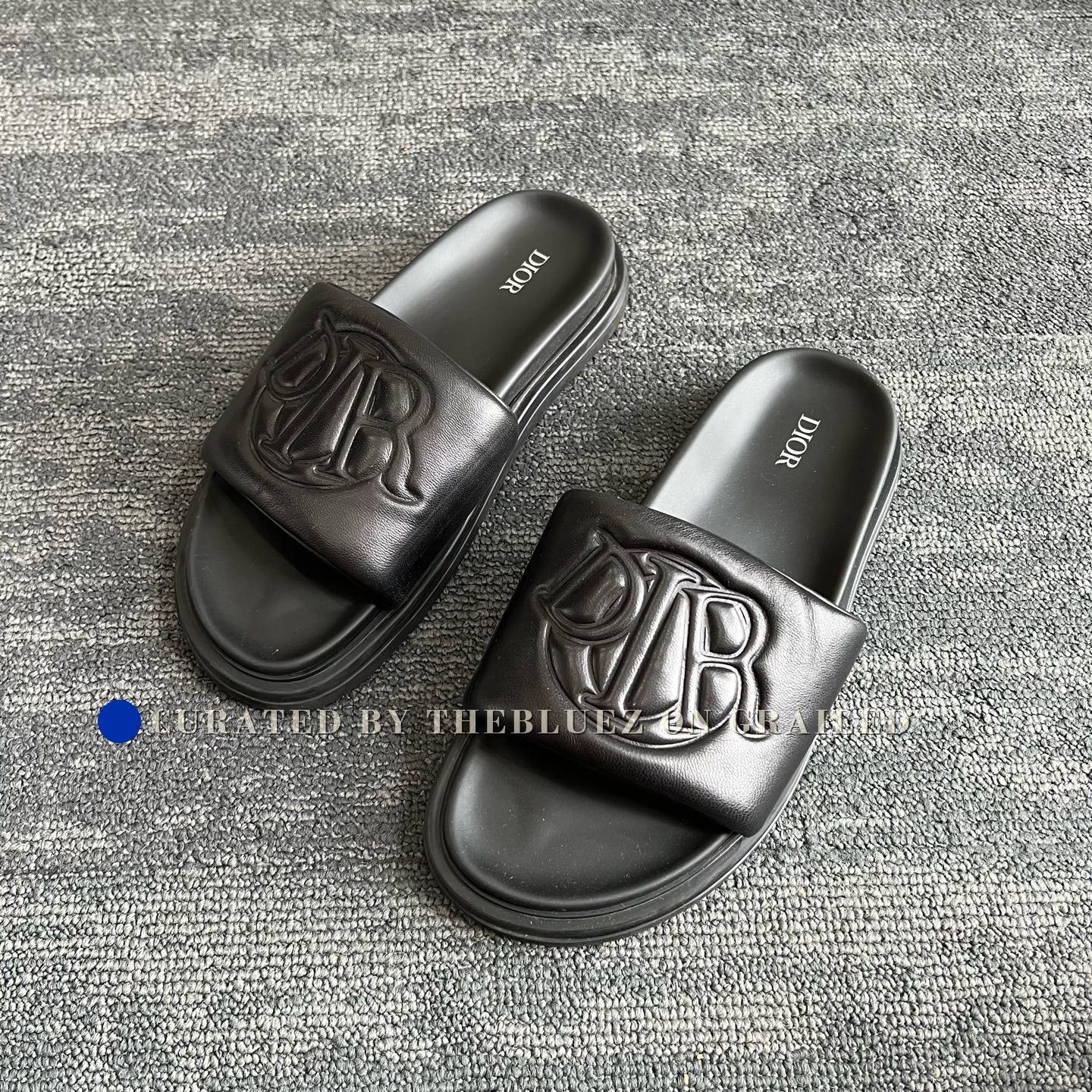 Dior Dior Aqua Embossed Logo Slides Size US 9 / EU 42 - 1 Thumbnail