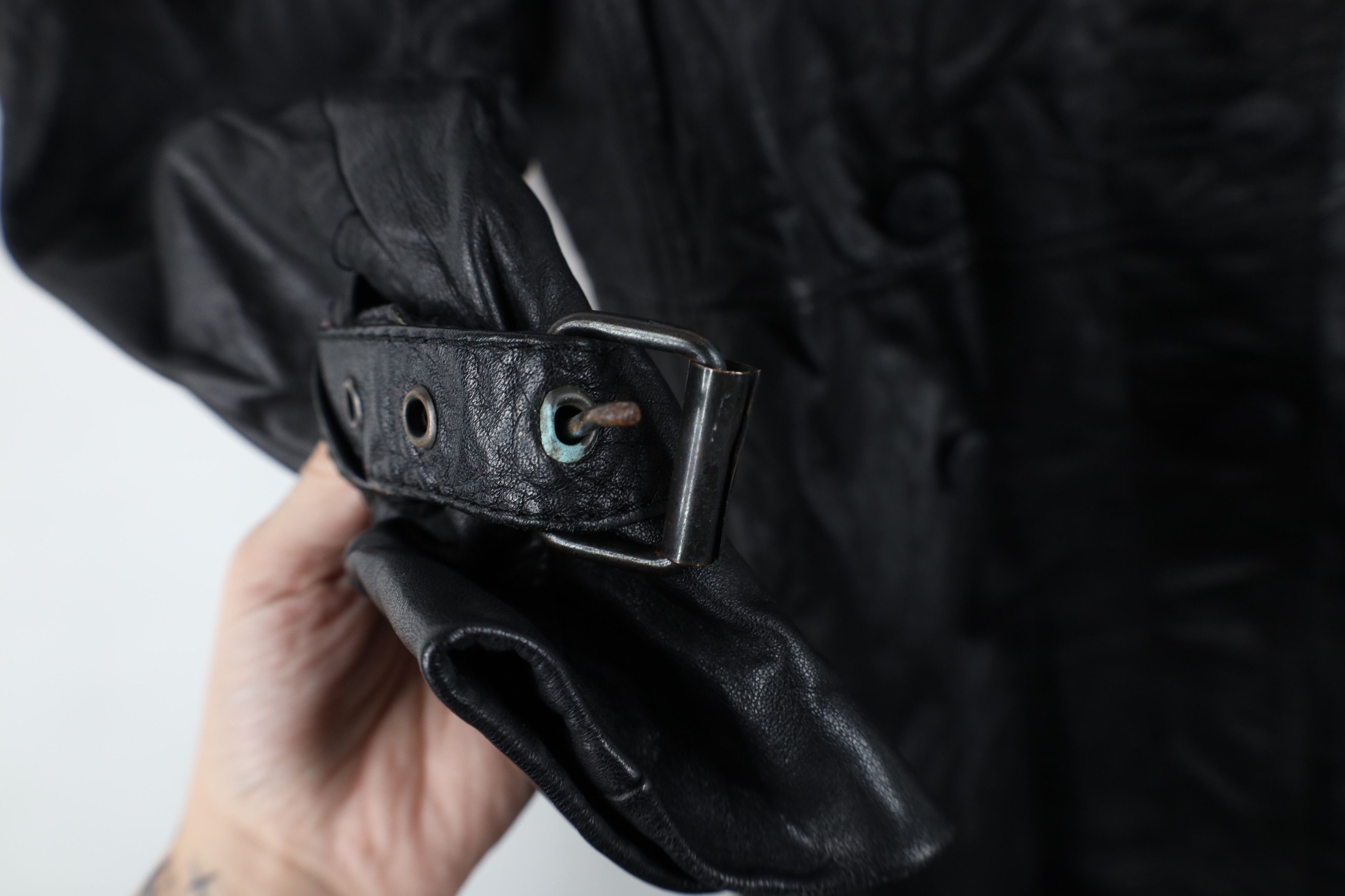 Vintage Vintage 70s Streetwear Goth Leather Trench Coat Jacket Black Size L / US 10 / IT 46 - 5 Thumbnail