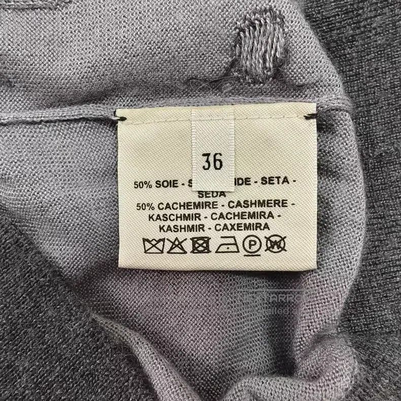 Hermes Hermes Cashmere and Silk Blended Knit Sweater Size XS / US 0-2 / IT 36-38 - 4 Thumbnail