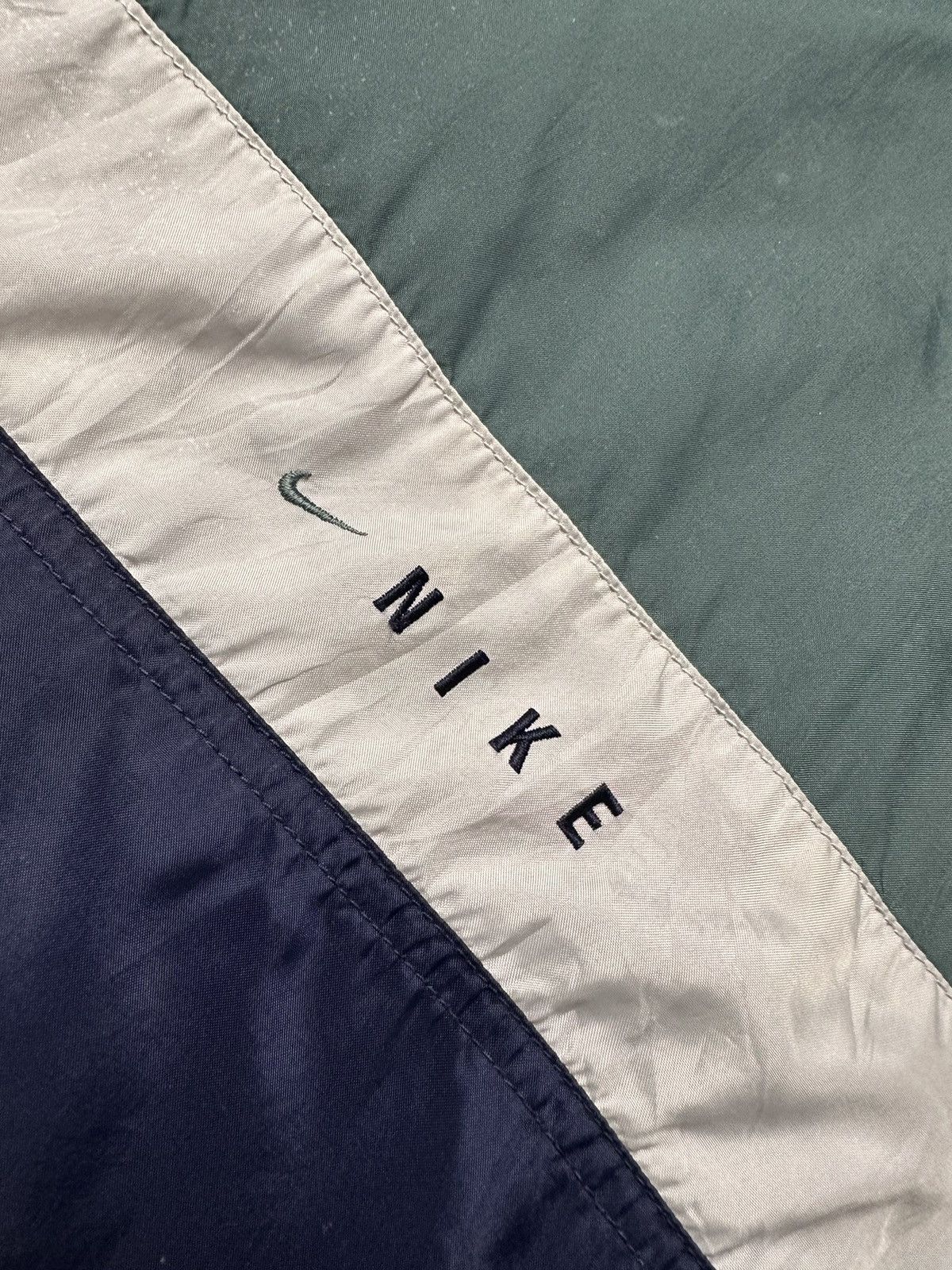Nike × Vintage Vintage Nike Jacket anorak logo size XL green Size US XL / EU 56 / 4 - 2 Thumbnail