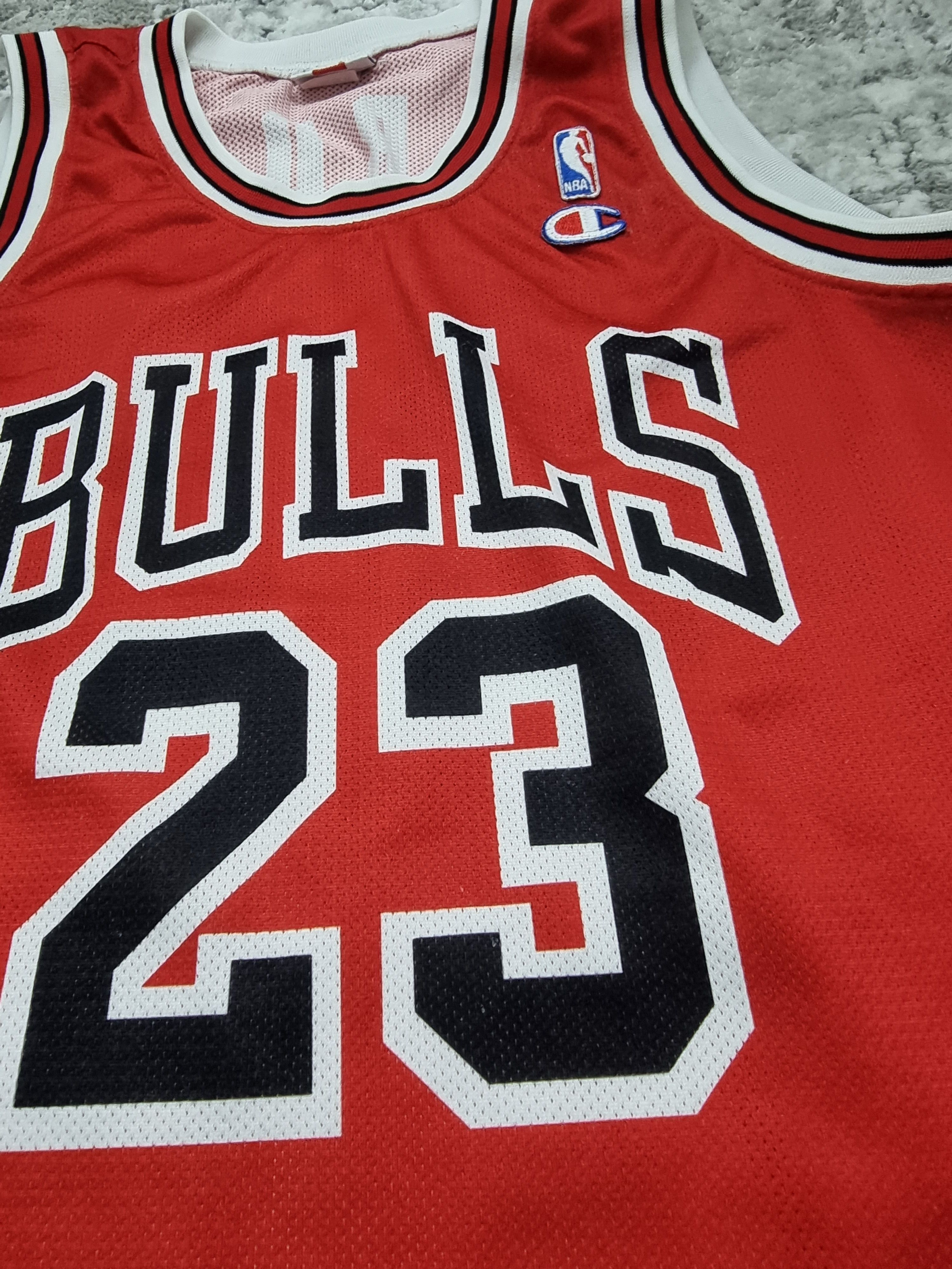Champion Sleeeveless Jersey Champion Chicago Bulls Michael Jordan Size US L / EU 52-54 / 3 - 4 Thumbnail