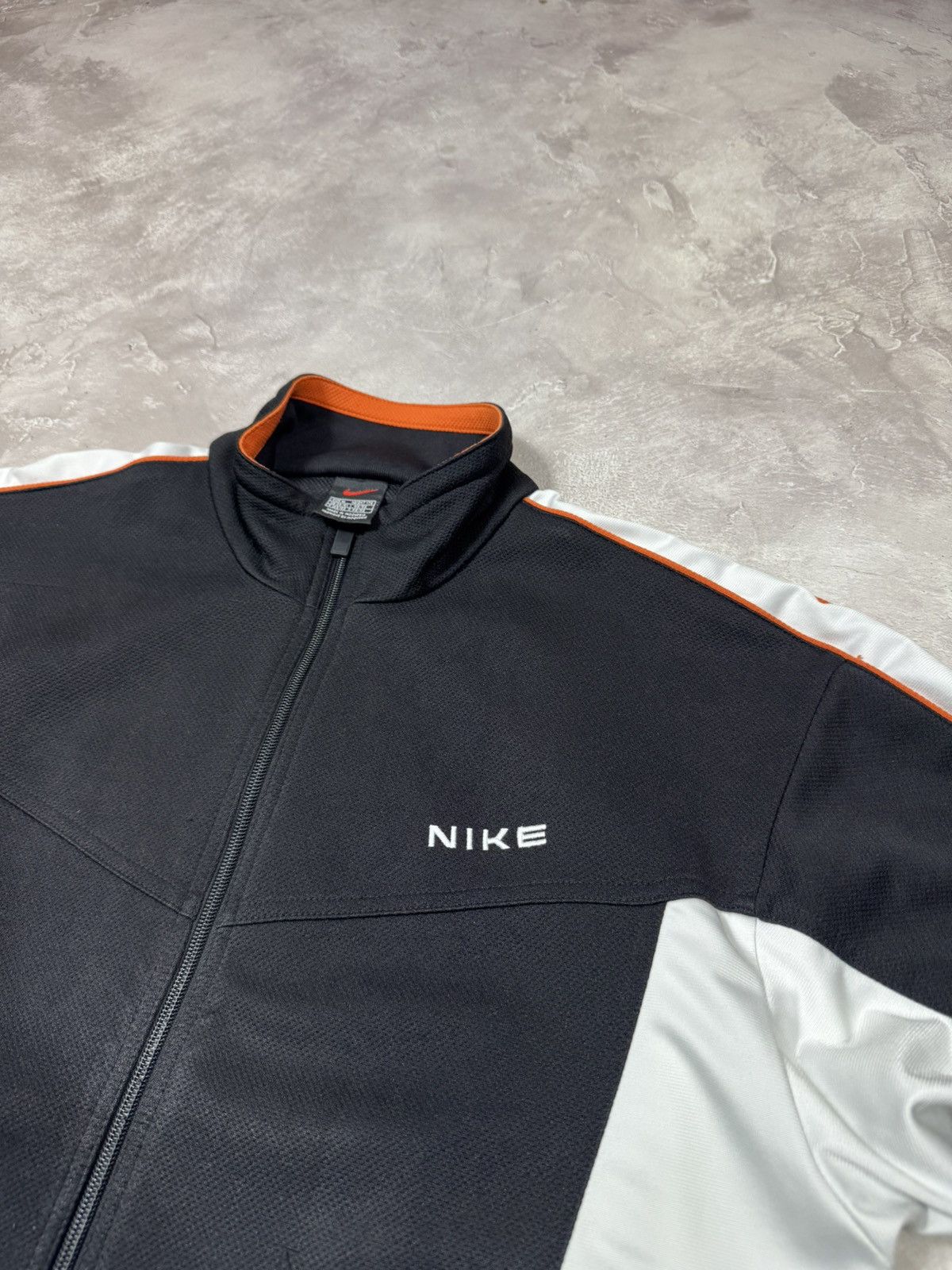 Nike Vintage Nike Big Swoosh Track Jacket Size US M / EU 48-50 / 2 - 7 Thumbnail