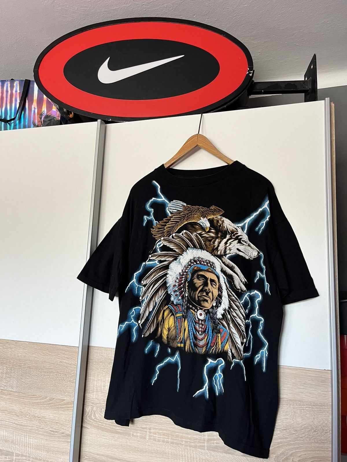 Vintage VTG 90’s Single Stitch American Thunder Graphic Tee Opium og Size US XXL / EU 58 / 5 - 1 Thumbnail