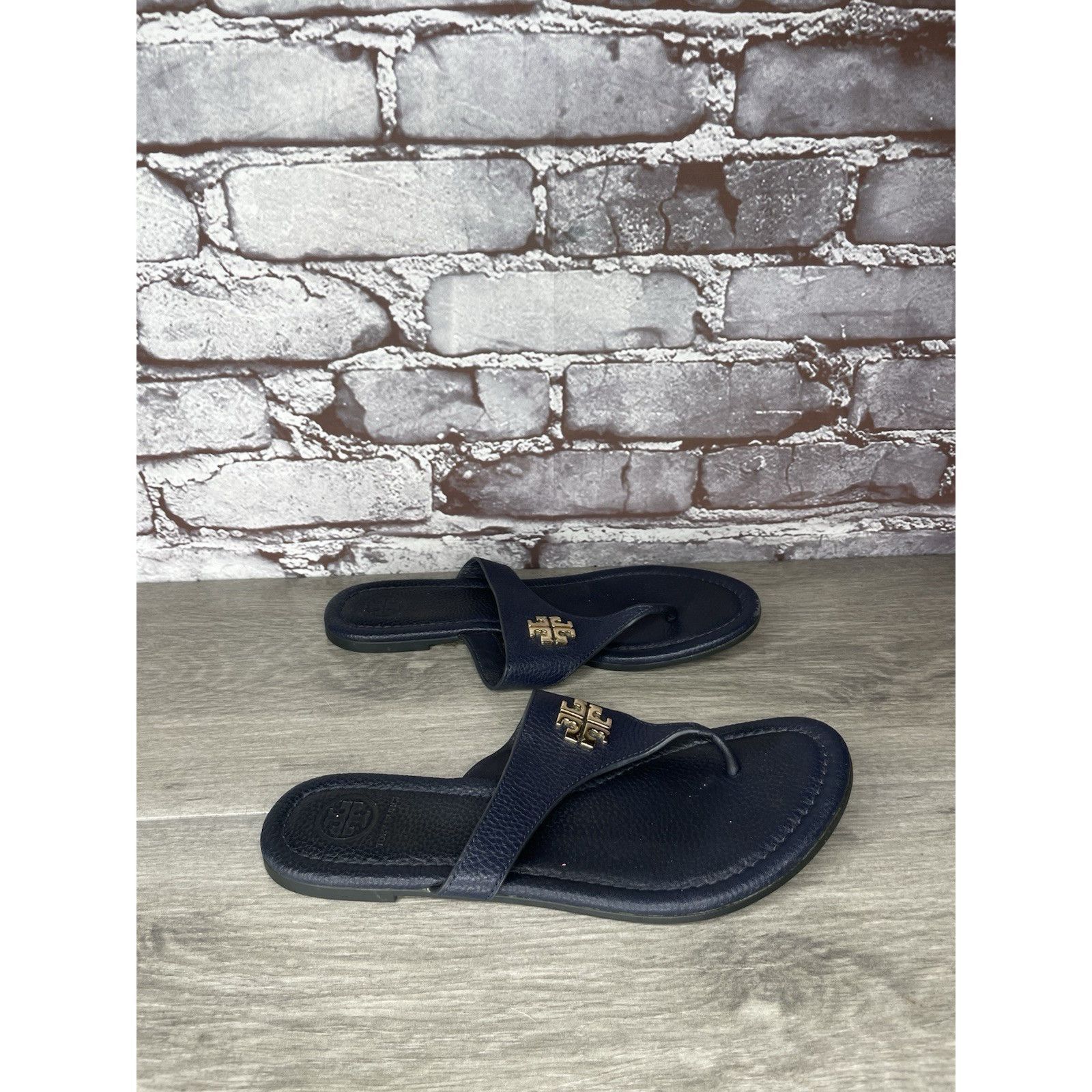 Tory Burch Tory Burch Jole Navy Blue Thong Tumbled Leather Sandals Wome Size US 6.5 / IT 36.5 - 17 Thumbnail