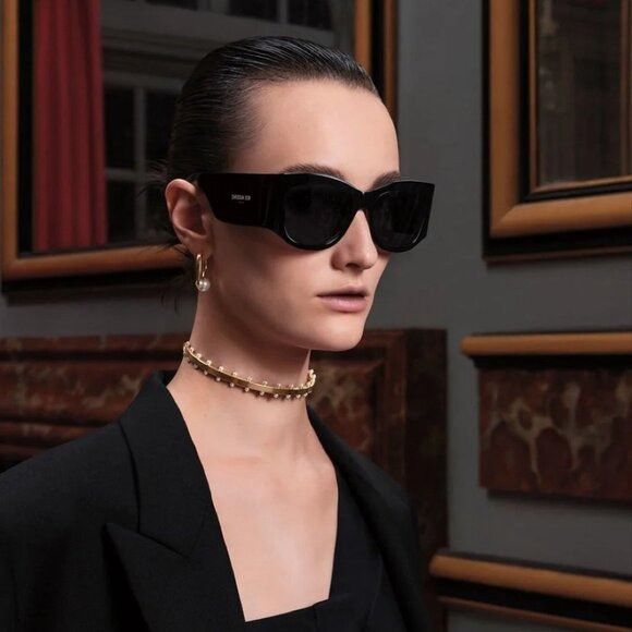 Dior Dior DIORNUIT S1I 24F0 Sunglasses Havana Square Frame Size ONE SIZE - 13 Thumbnail