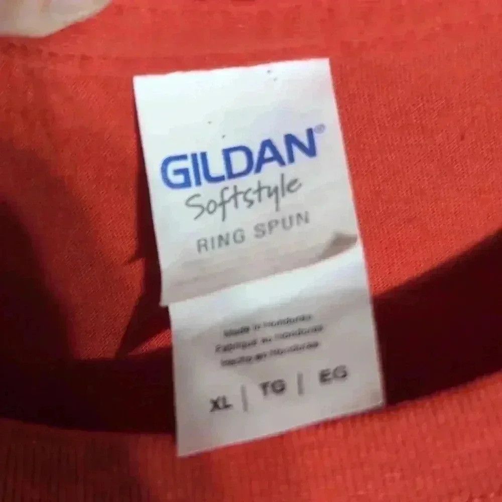 Gildan 2018 Hackathon Red Tshirt Amazon logo Gildan soft style Size US XL / EU 56 / 4 - 2 Thumbnail