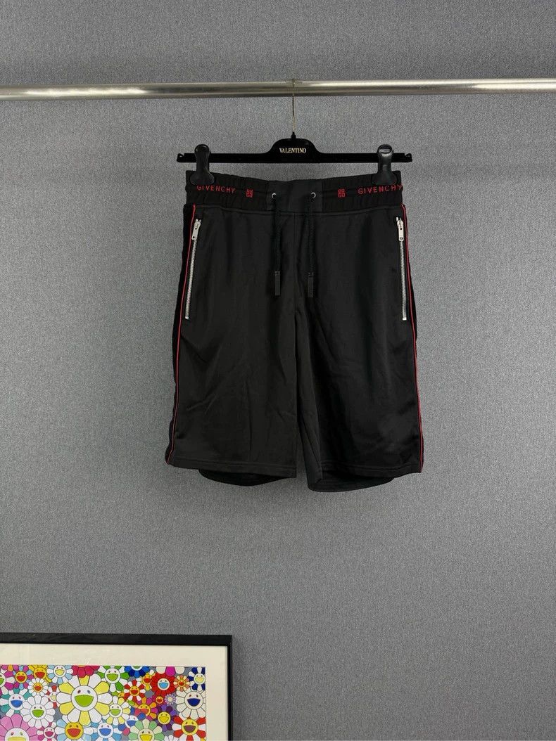 Givenchy Givenchy SizeM 4G Letter Logo Short Pants Size US 29 - 1 Thumbnail