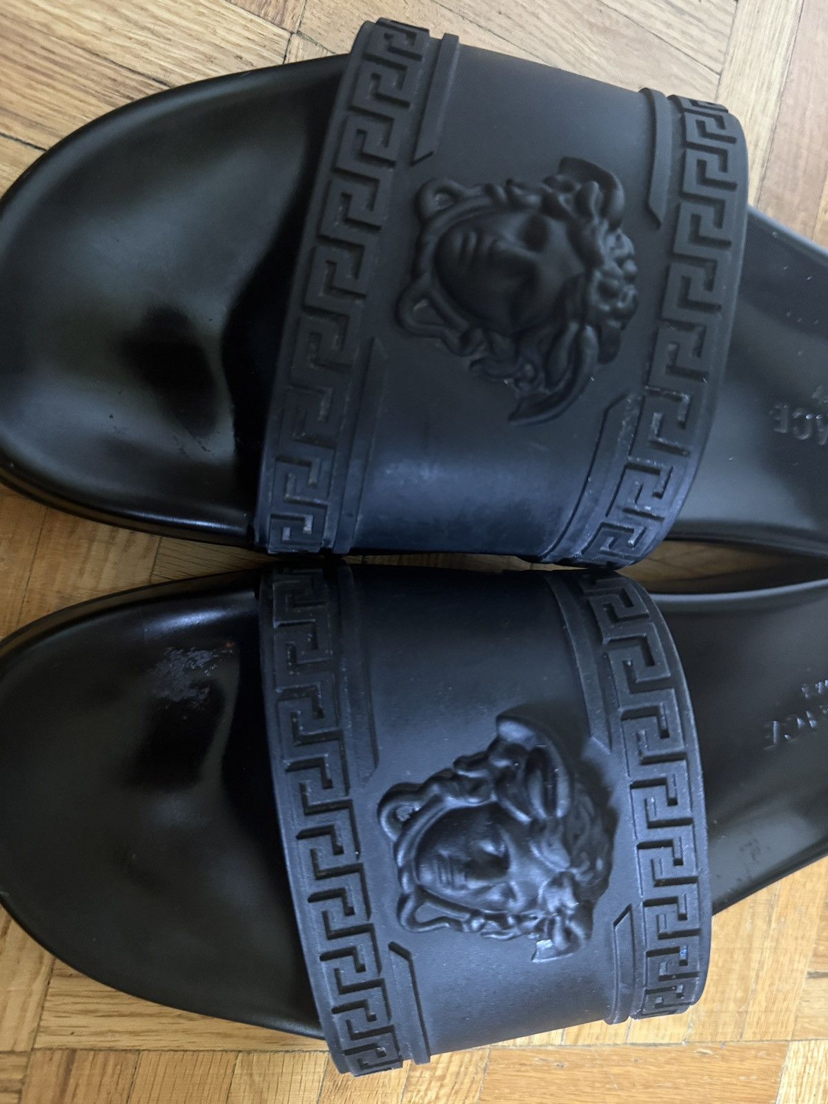 Versace Versace La Medusa Palazzo Rubber Slides Size US 9 / EU 42 - 7 Thumbnail